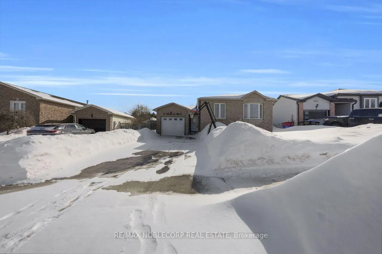 Photo 3 of 6 McQueen Street, Essa, Angus — HOMEH