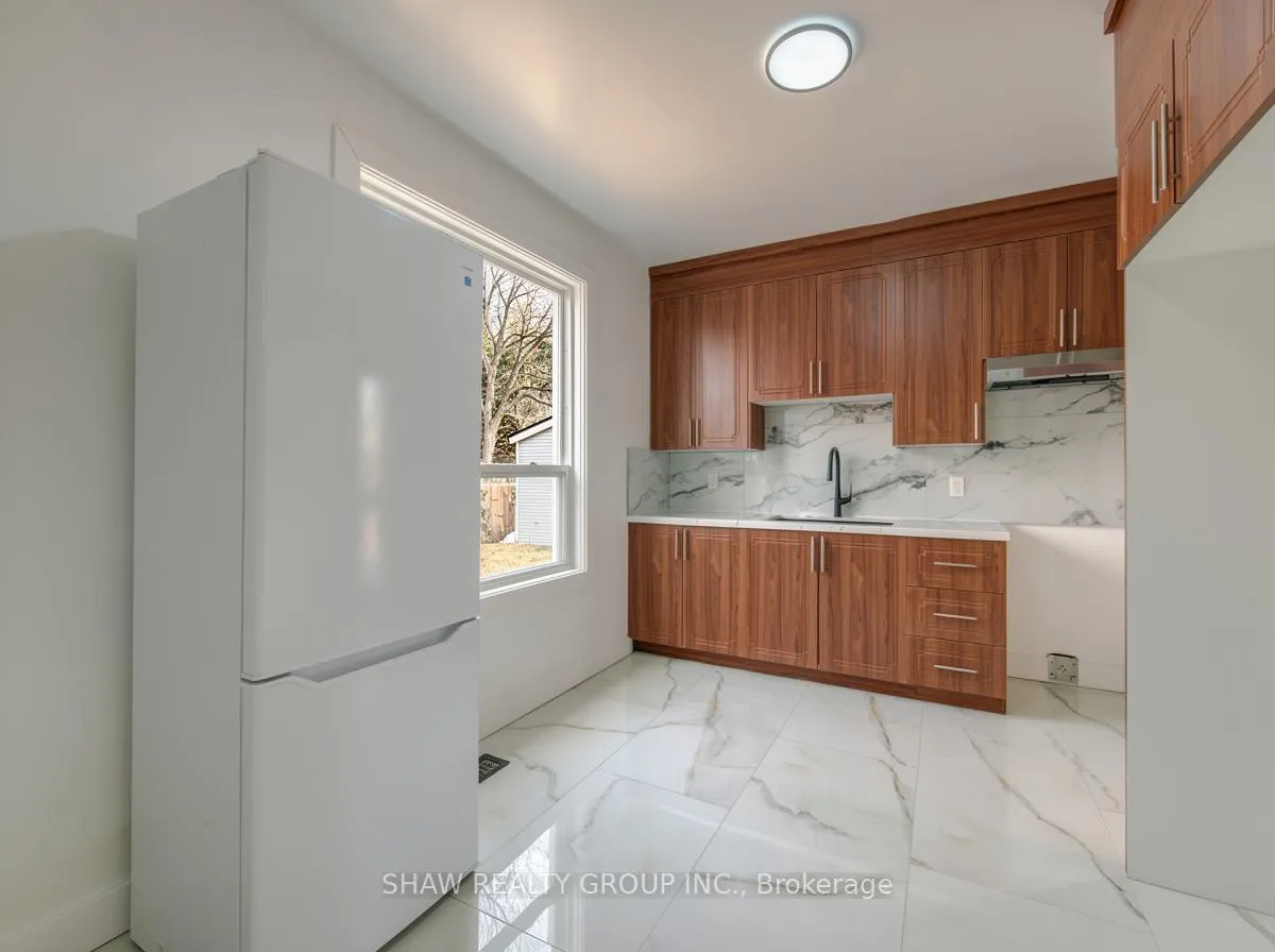 Photo 15 of 80 Lancaster Street W, Kitchener — HOMEH