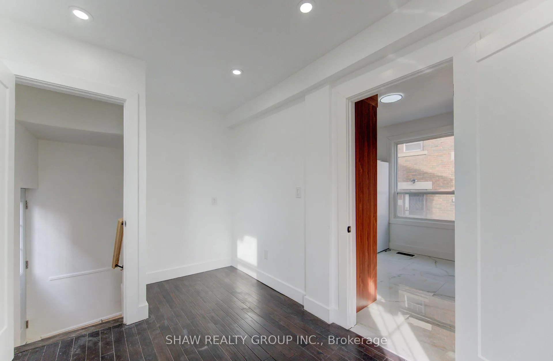 Photo 20 of 80 Lancaster Street W, Kitchener — HOMEH