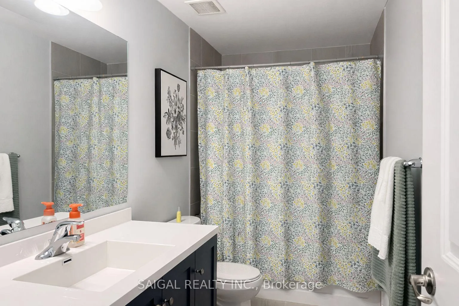 Photo 14 of Unit 75, 324 Equestrian Way, Cambridge, Hagey — HOMEH