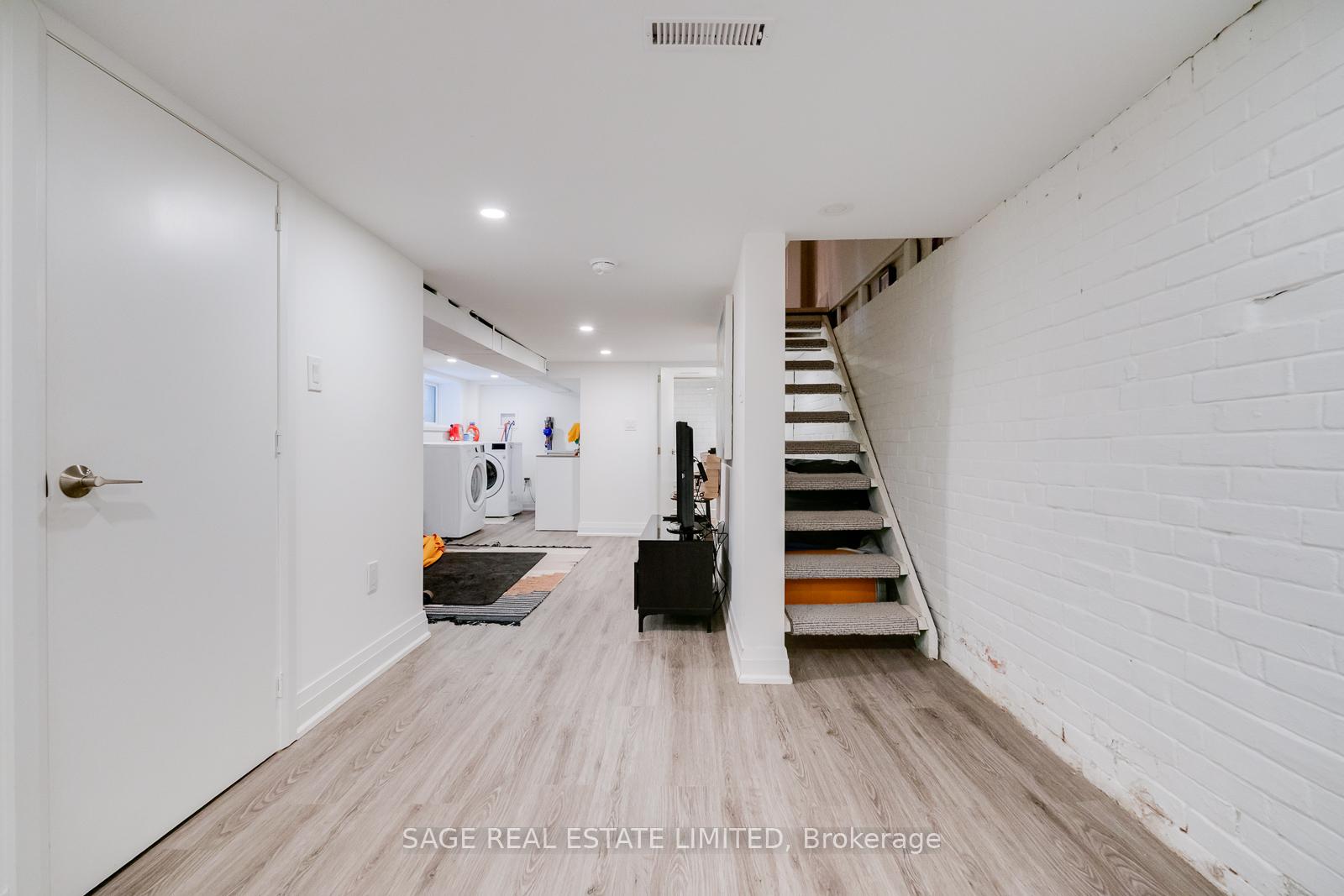 Photo 33 of 128 Langford Avenue, Toronto, Danforth — HOMEH