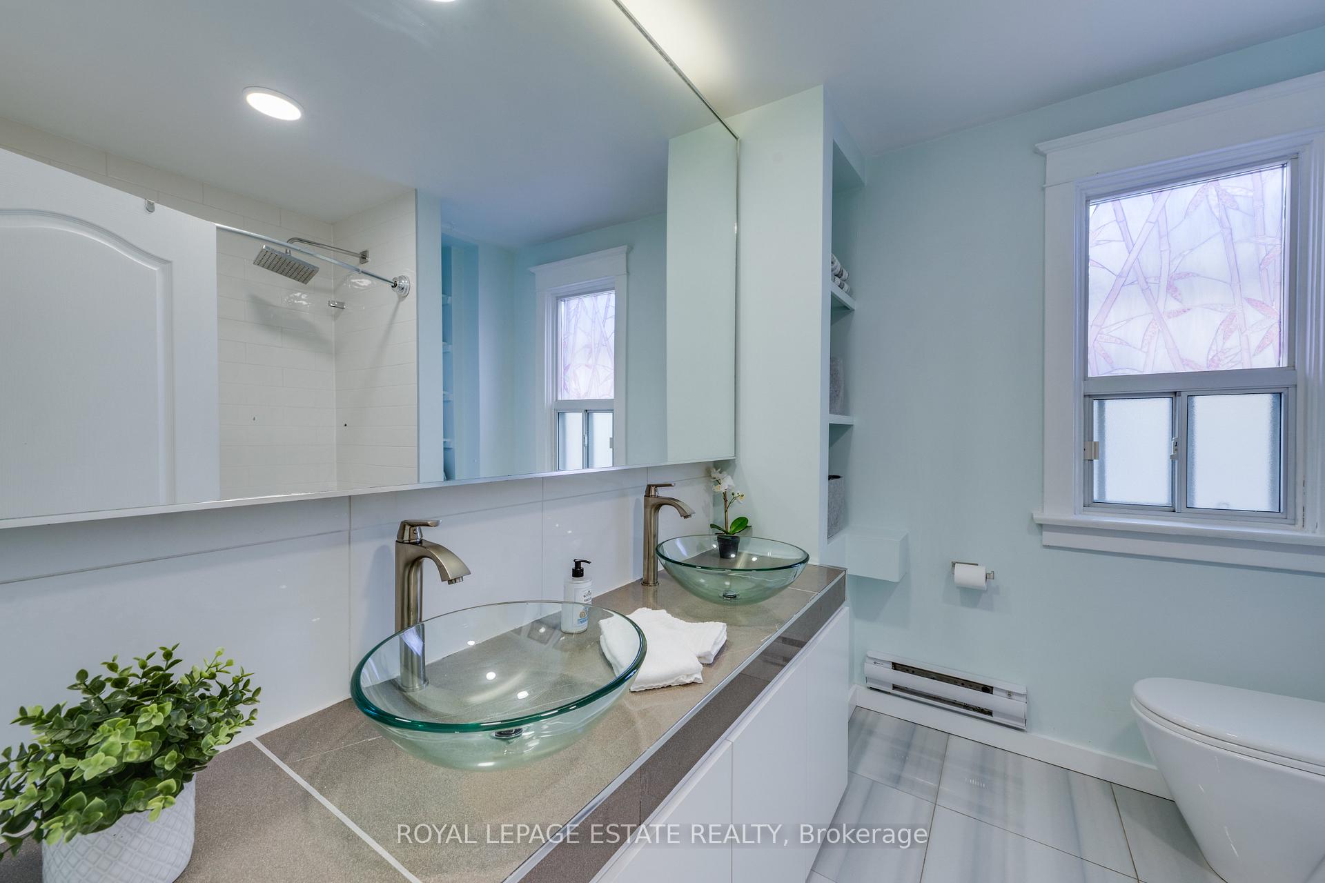 Photo 14 of 167 Milverton Boulevard, Toronto, Danforth — HOMEH