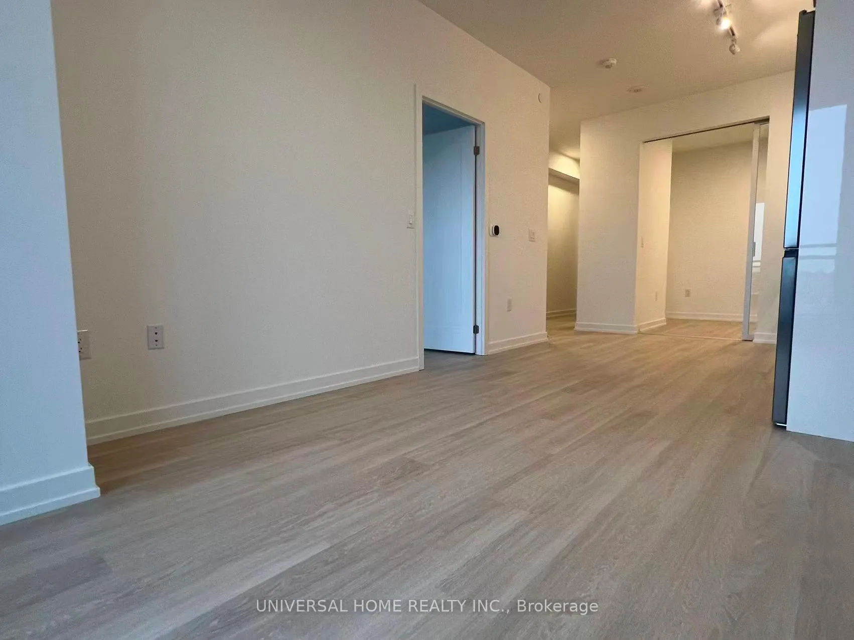 Photo 8 of Unit 534, 5763 Markham Rd, Markham, Greensborough — HOMEH