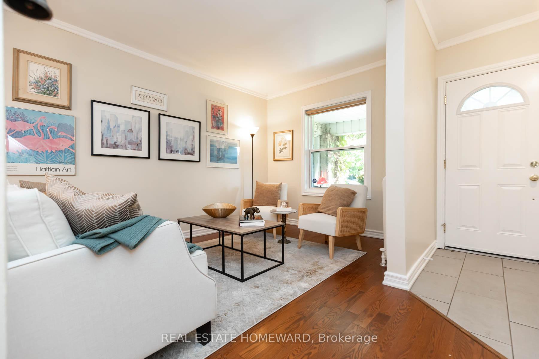 Photo 3 of 6 Balfour Avenue, Toronto, Crescent Town — HOMEH