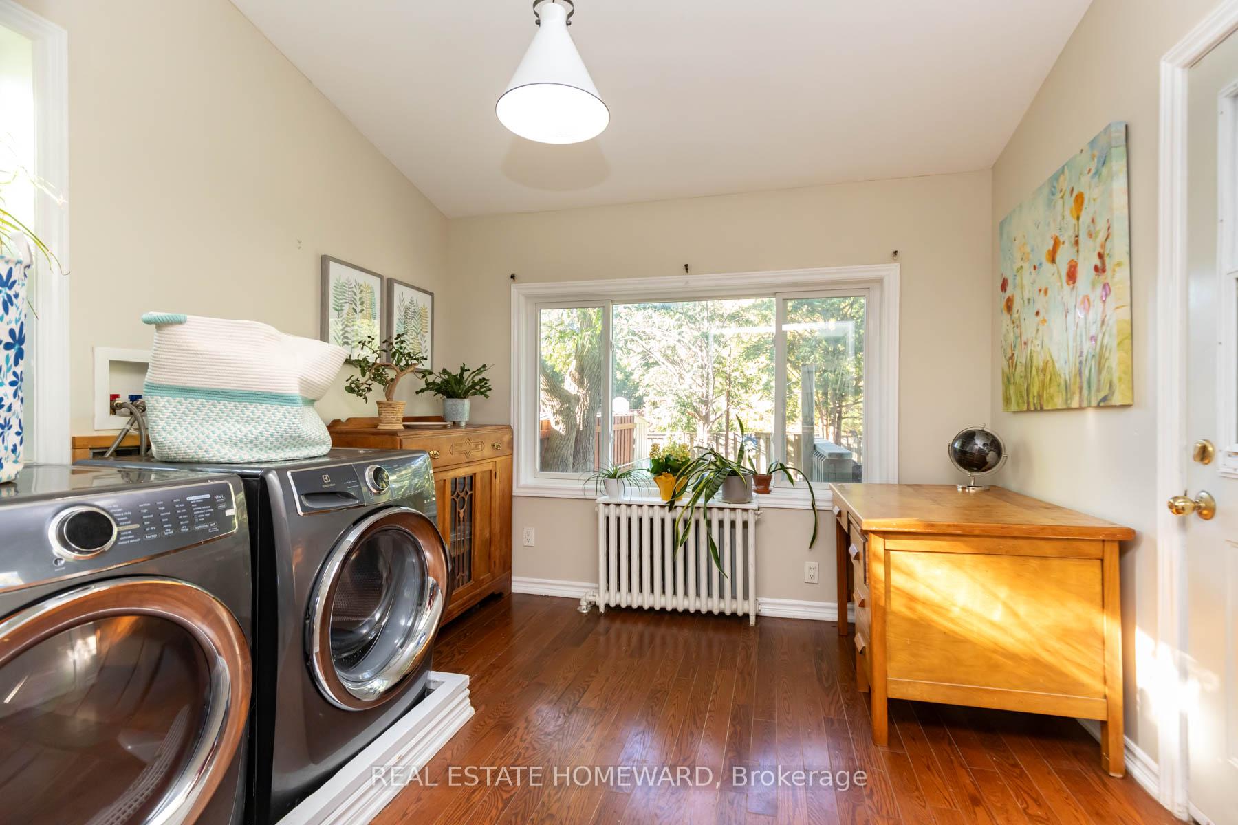 Photo 13 of 6 Balfour Avenue, Toronto, Crescent Town — HOMEH