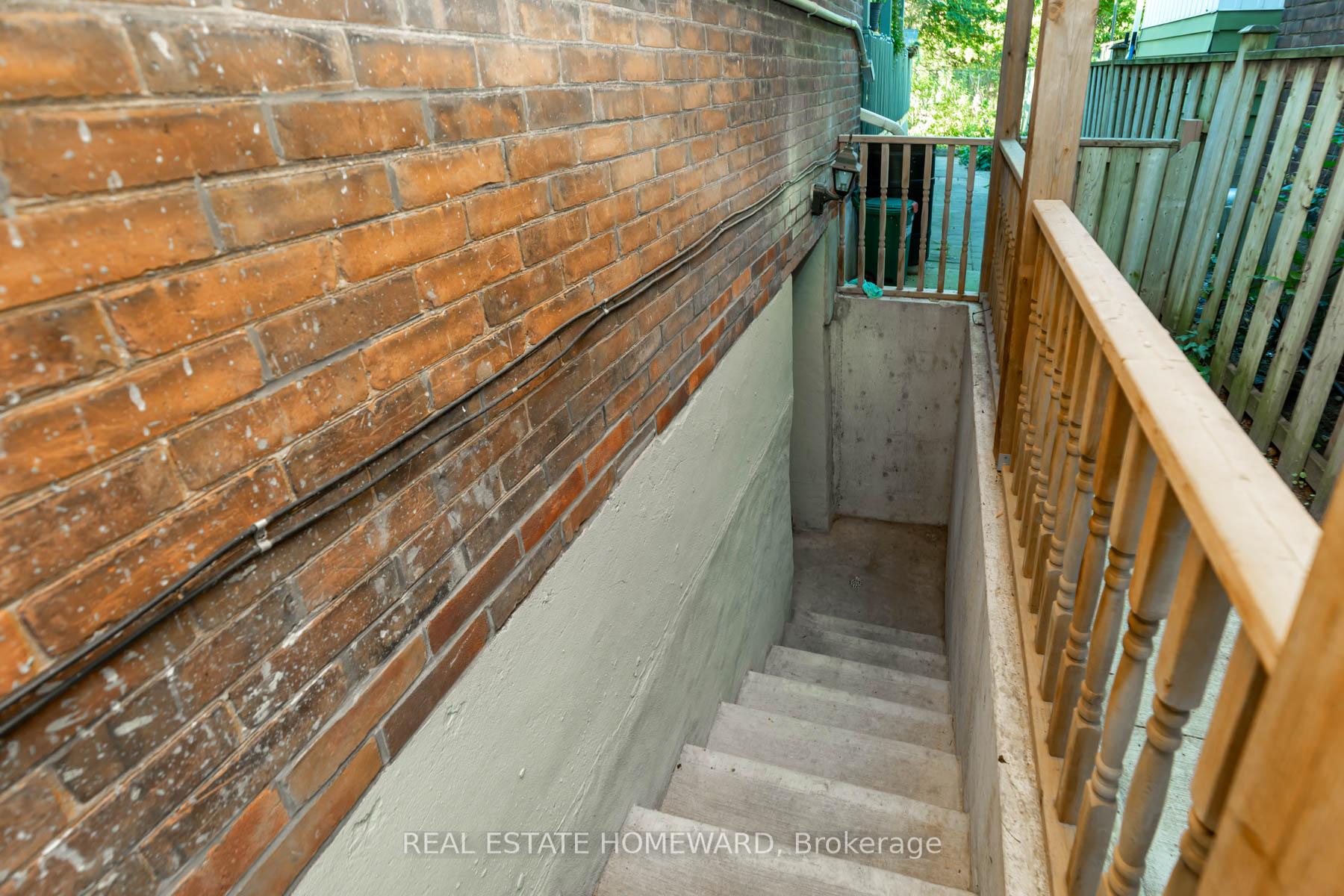 Photo 27 of 6 Balfour Avenue, Toronto, Crescent Town — HOMEH