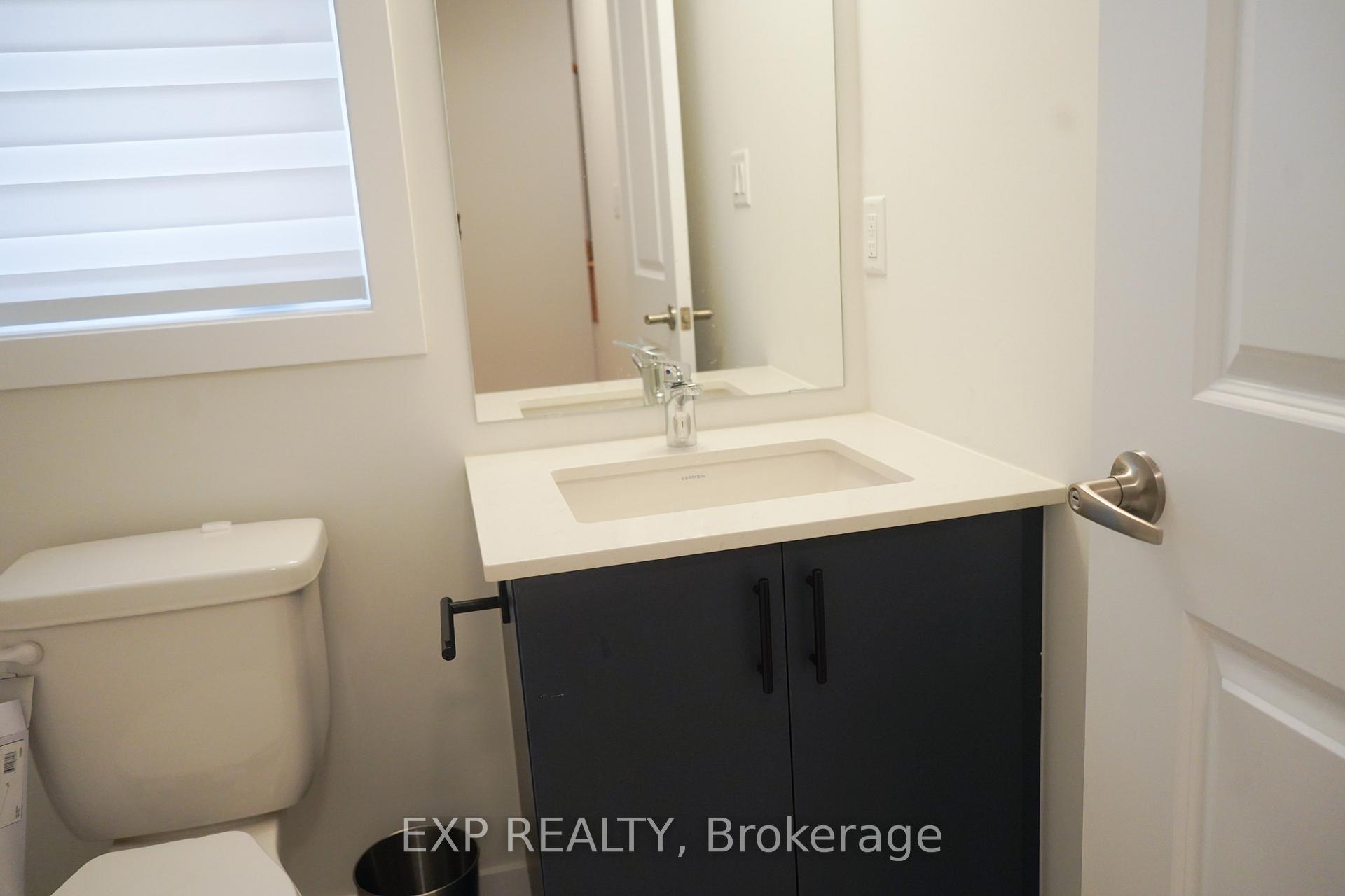 Photo 9 of 128 Danielle Moore Circle, Scarborough, Bendale — HOMEH