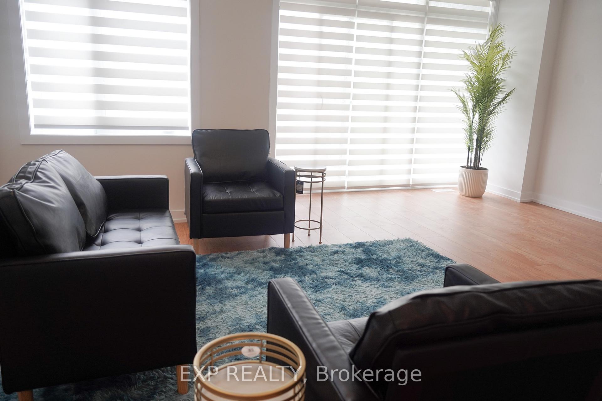 Photo 15 of 128 Danielle Moore Circle, Scarborough, Bendale — HOMEH