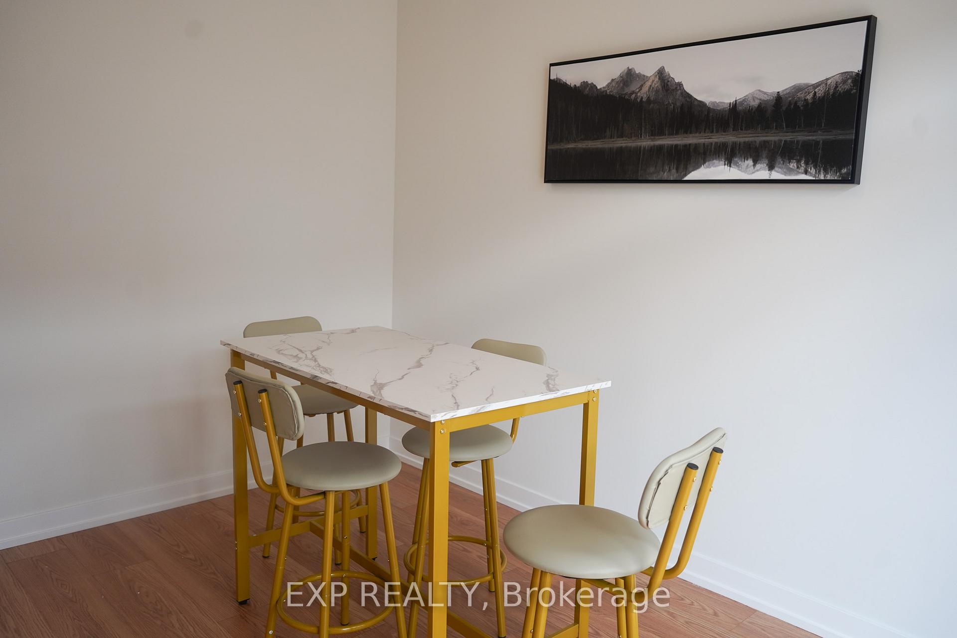 Photo 20 of 128 Danielle Moore Circle, Scarborough, Bendale — HOMEH