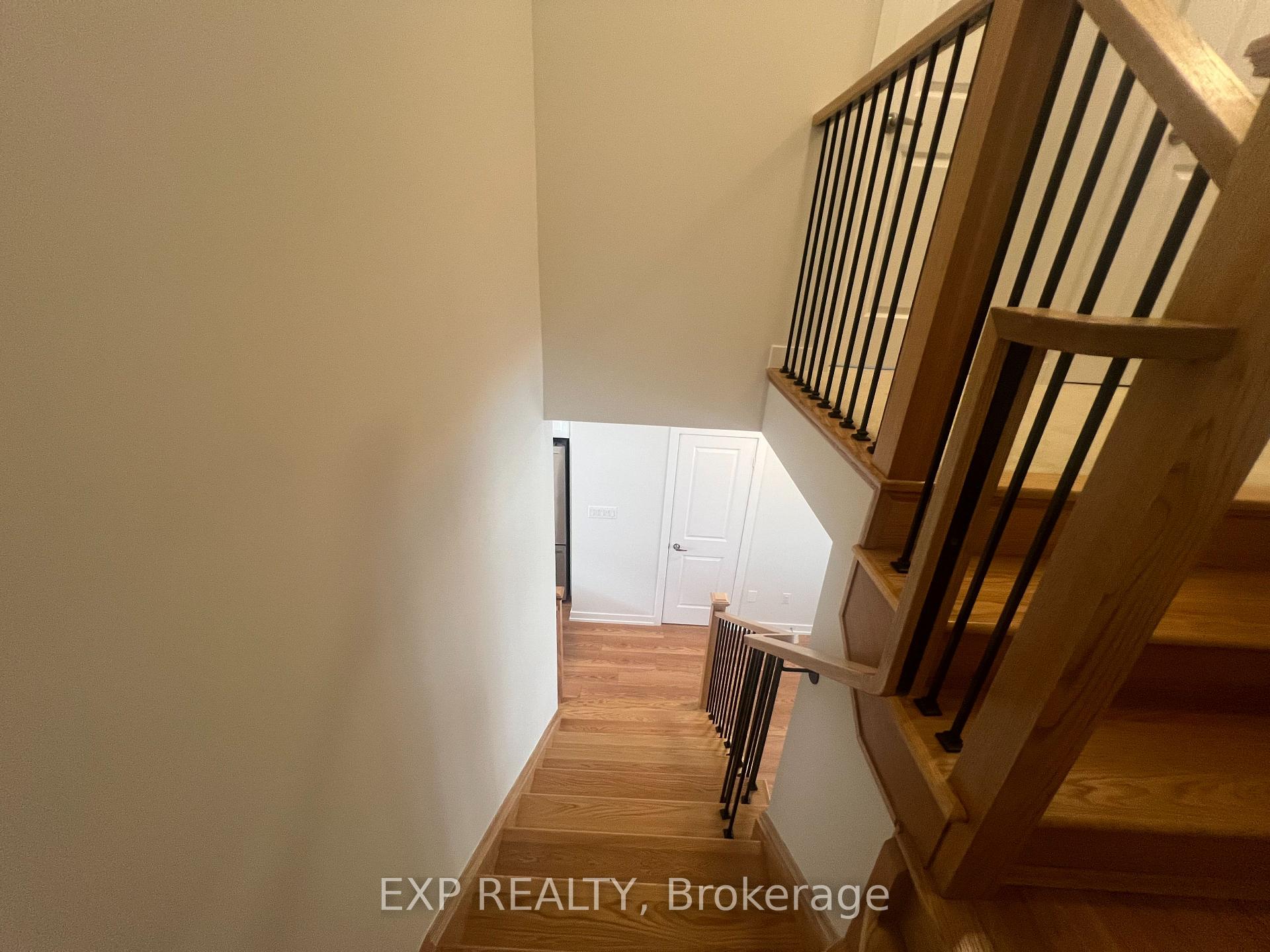Photo 27 of 128 Danielle Moore Circle, Scarborough, Bendale — HOMEH