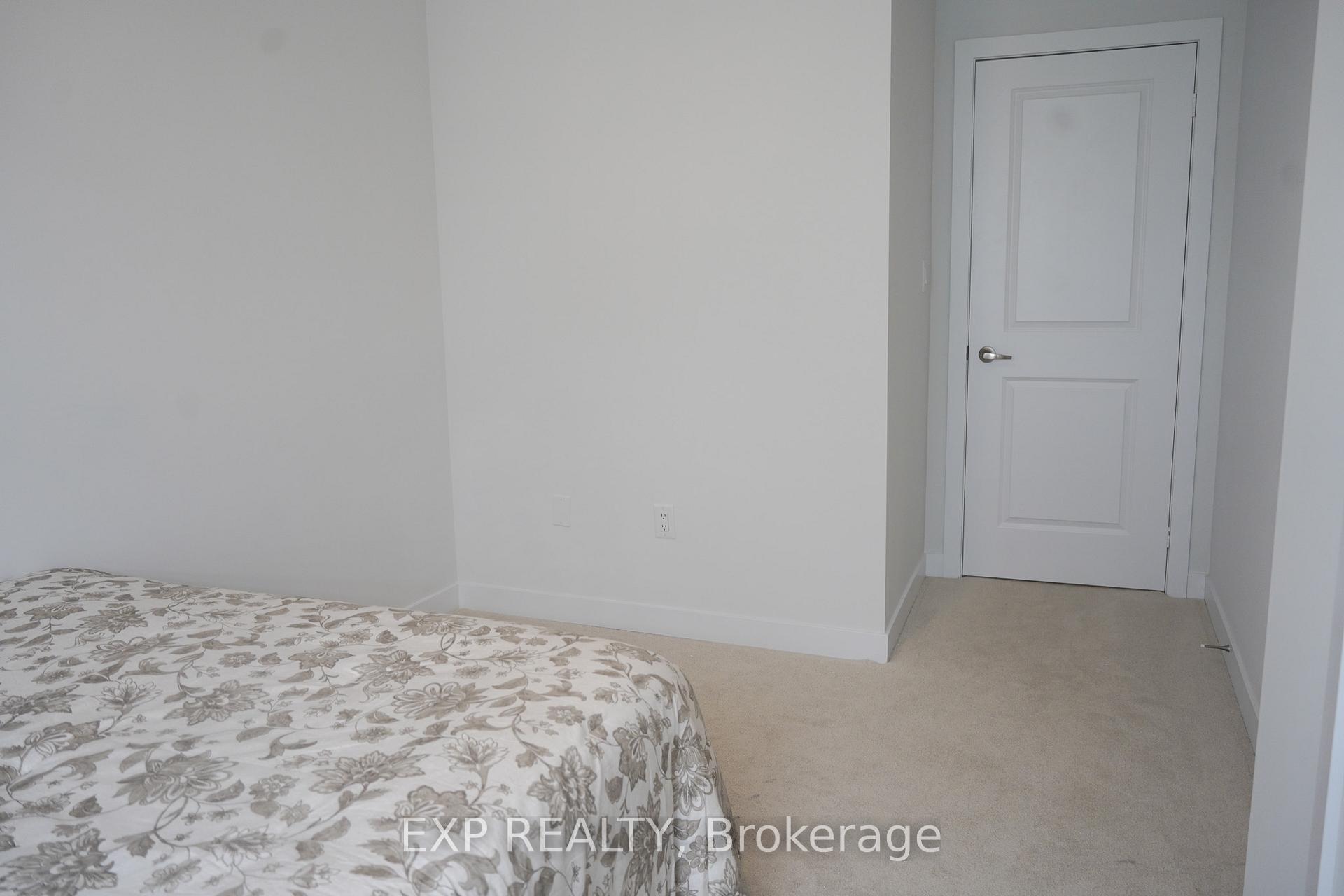 Photo 36 of 128 Danielle Moore Circle, Scarborough, Bendale — HOMEH