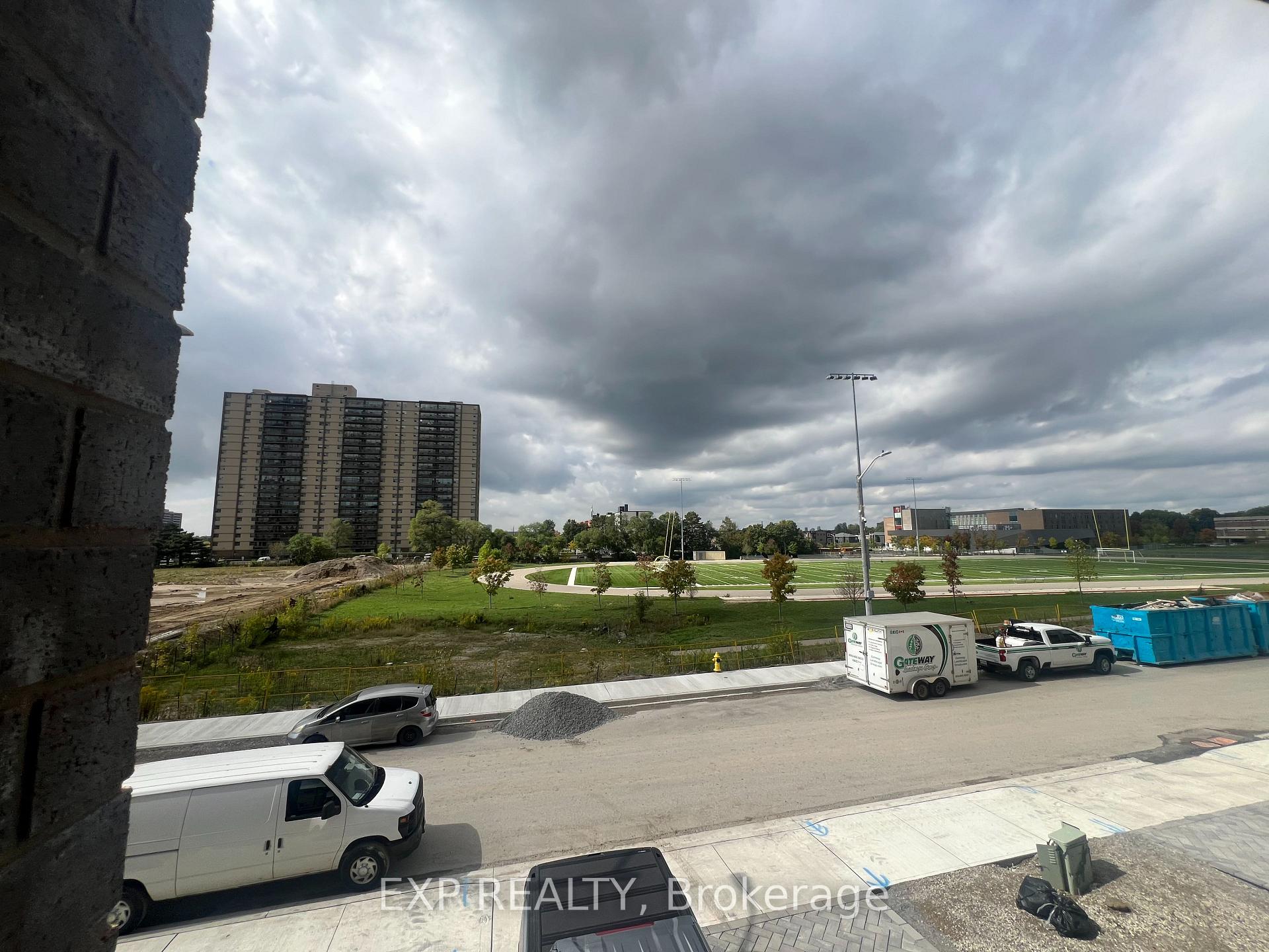 Photo 50 of 128 Danielle Moore Circle, Scarborough, Bendale — HOMEH