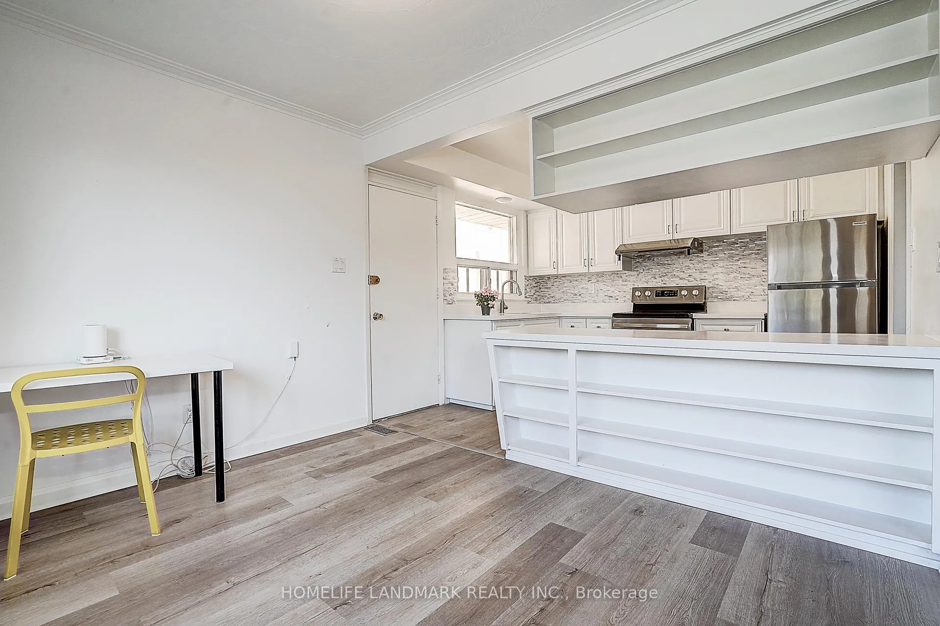 Photo 12 of 11 Doerr Road, Scarborough, Bendale — HOMEH
