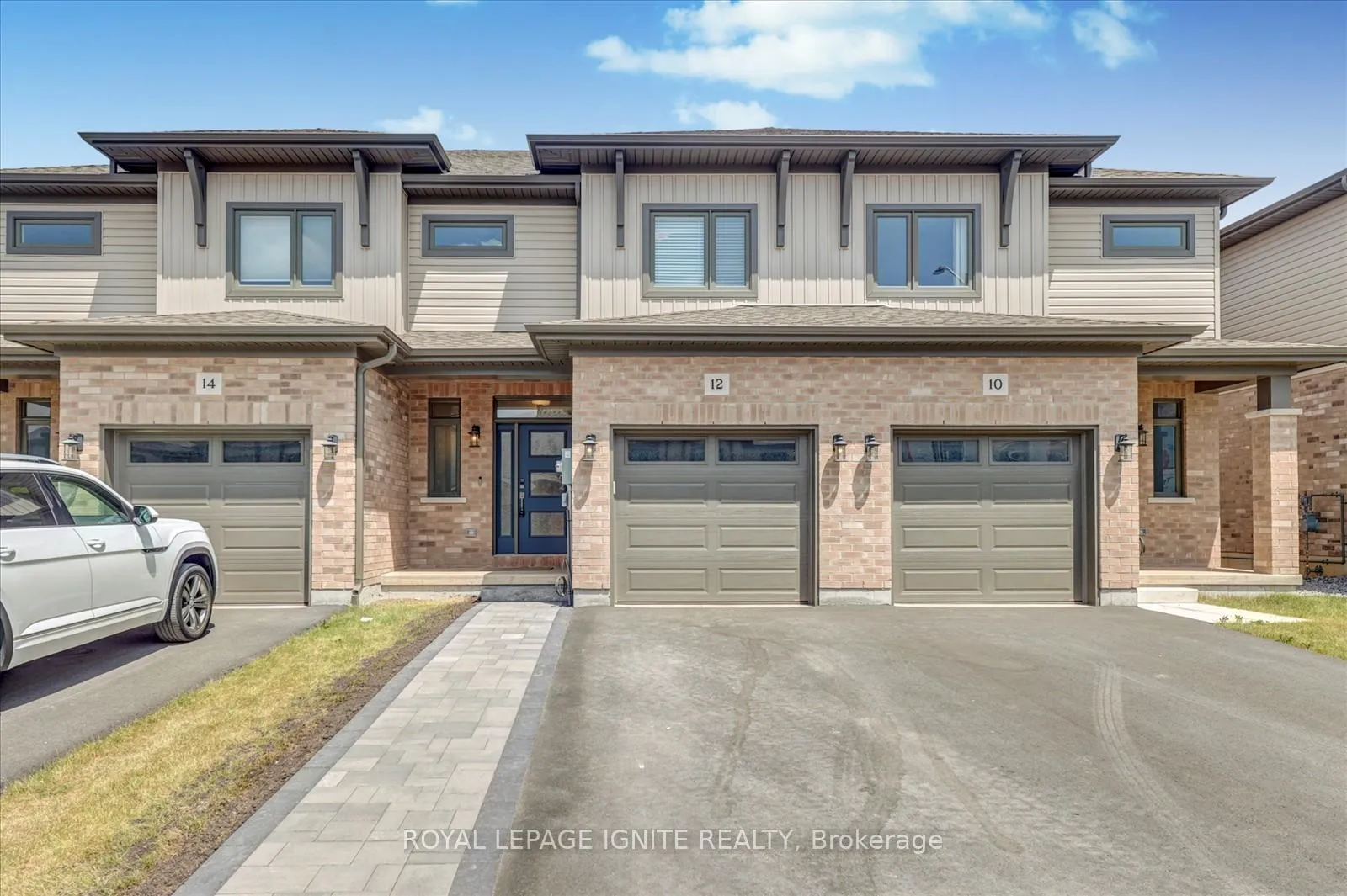 Front of 12 Otonabee Street