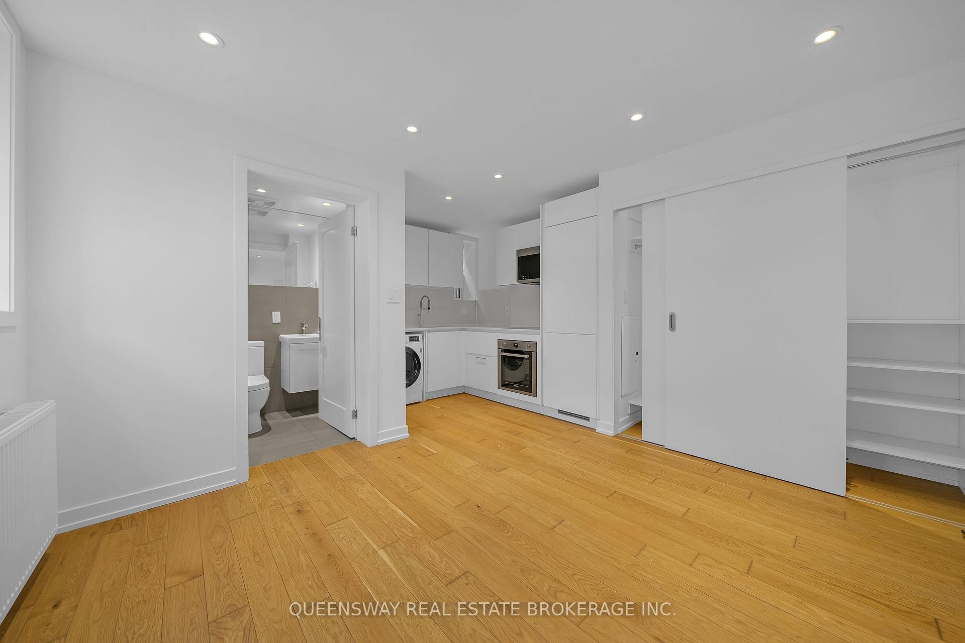 Photo 5 of Unit 101, 28 Balmoral Avenue, Toronto, Yonge-St. Clair — HOMEH