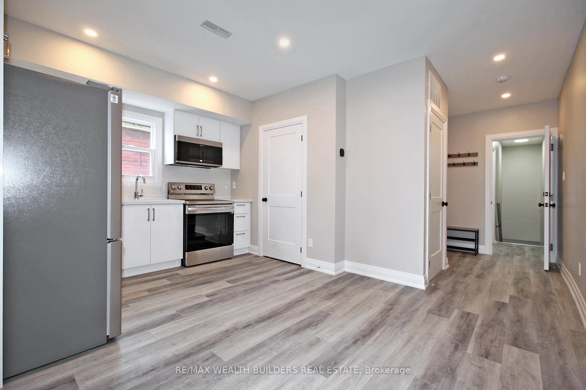 Photo 6 of Unit 2B, 756 Gerrard Street E, Toronto, South Riverdale — HOMEH