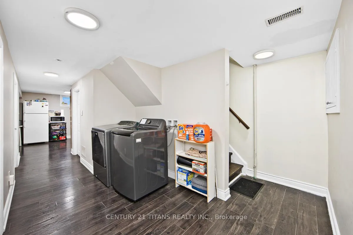 Photo 15 of 60 Slan Avenue, Scarborough, Morningside — HOMEH