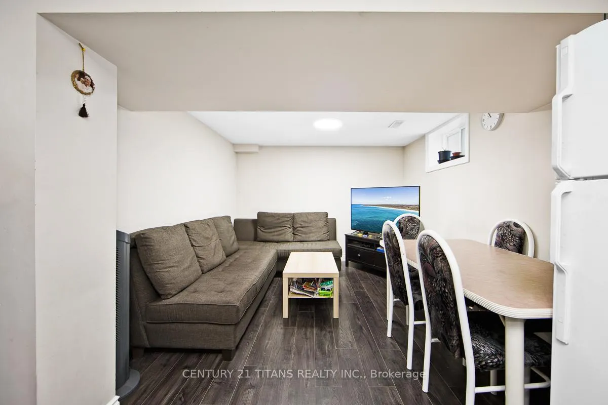 Photo 16 of 60 Slan Avenue, Scarborough, Morningside — HOMEH