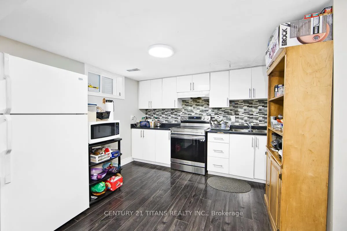 Photo 17 of 60 Slan Avenue, Scarborough, Morningside — HOMEH
