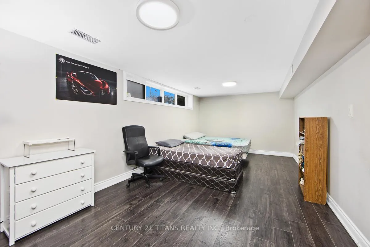 Photo 19 of 60 Slan Avenue, Scarborough, Morningside — HOMEH