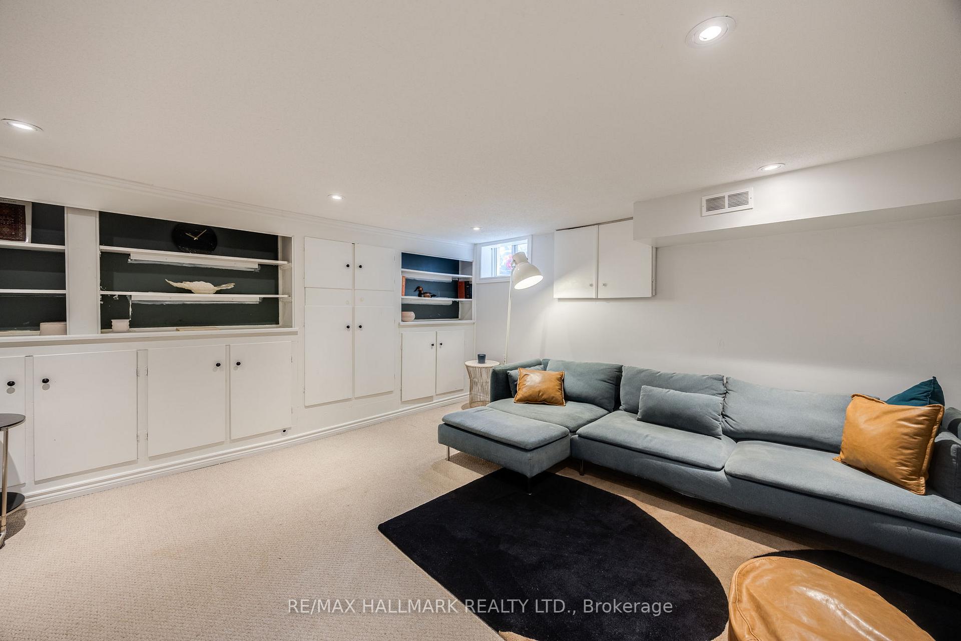 Photo 22 of 1154 Woodbine Avenue, Toronto, Danforth Village-East York — HOMEH
