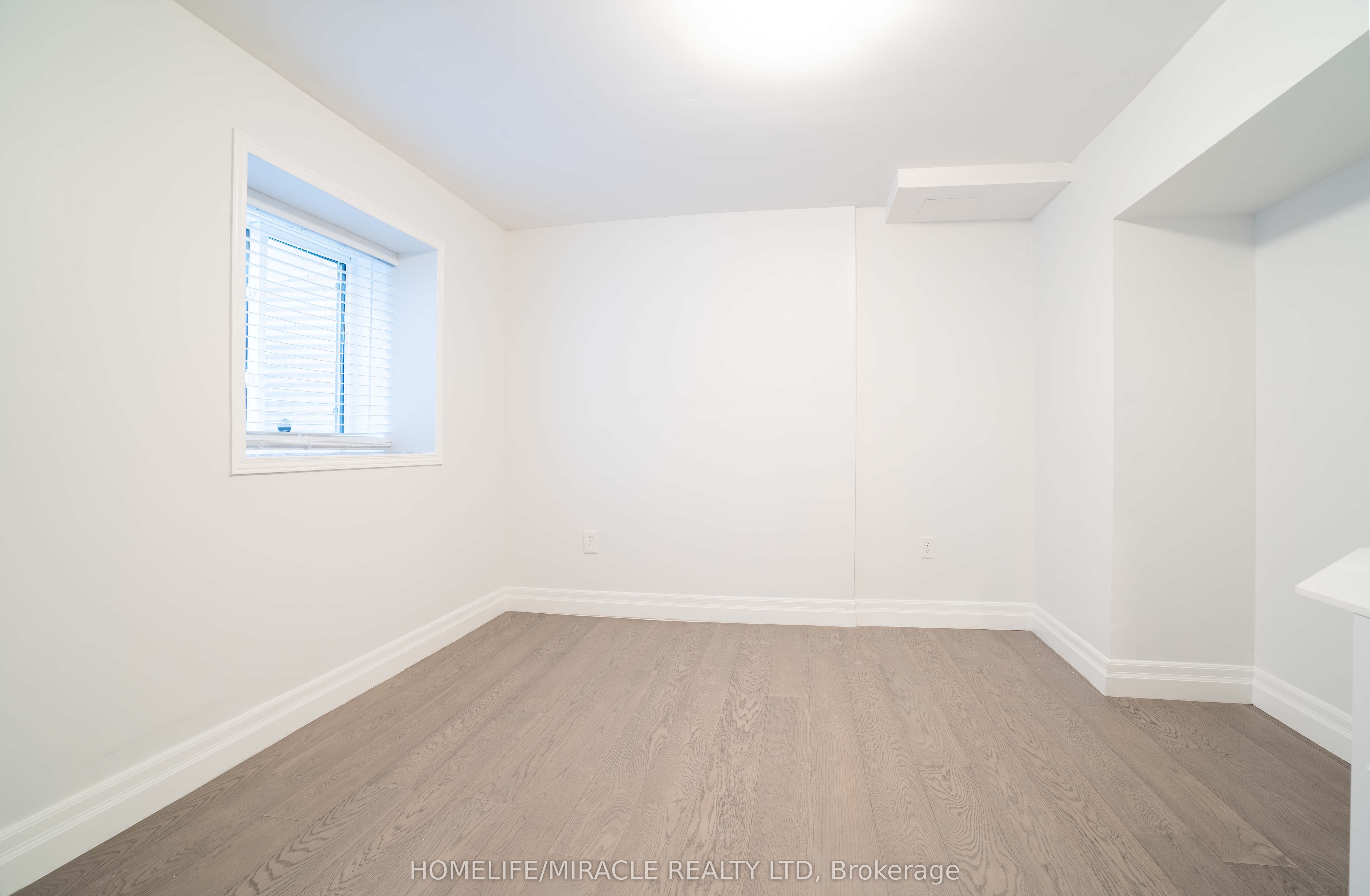 Photo 66 of 76 Jennings Drive N, Clarington, Bowmanville — HOMEH
