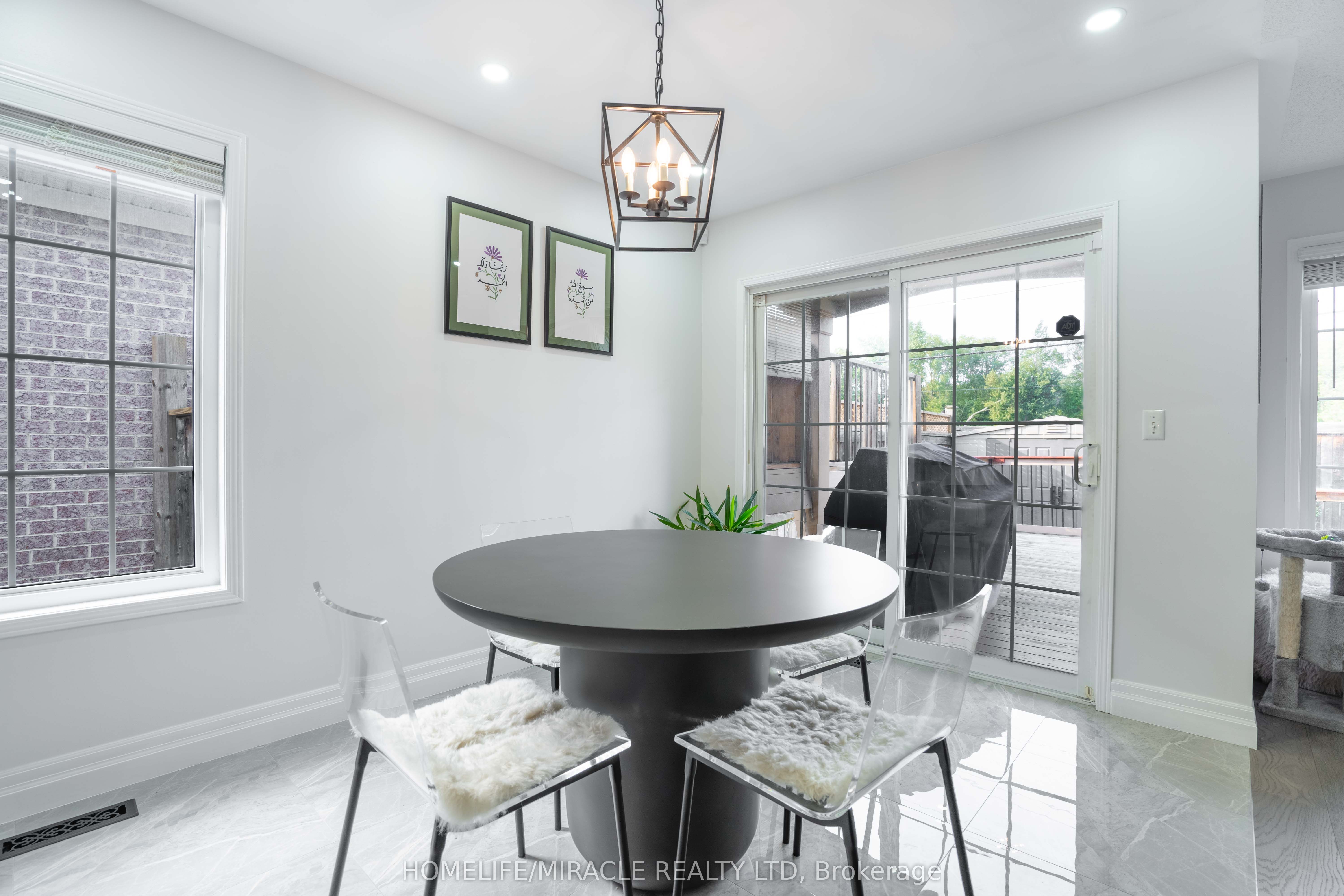 Photo 47 of 76 Jennings Drive N, Clarington, Bowmanville — HOMEH
