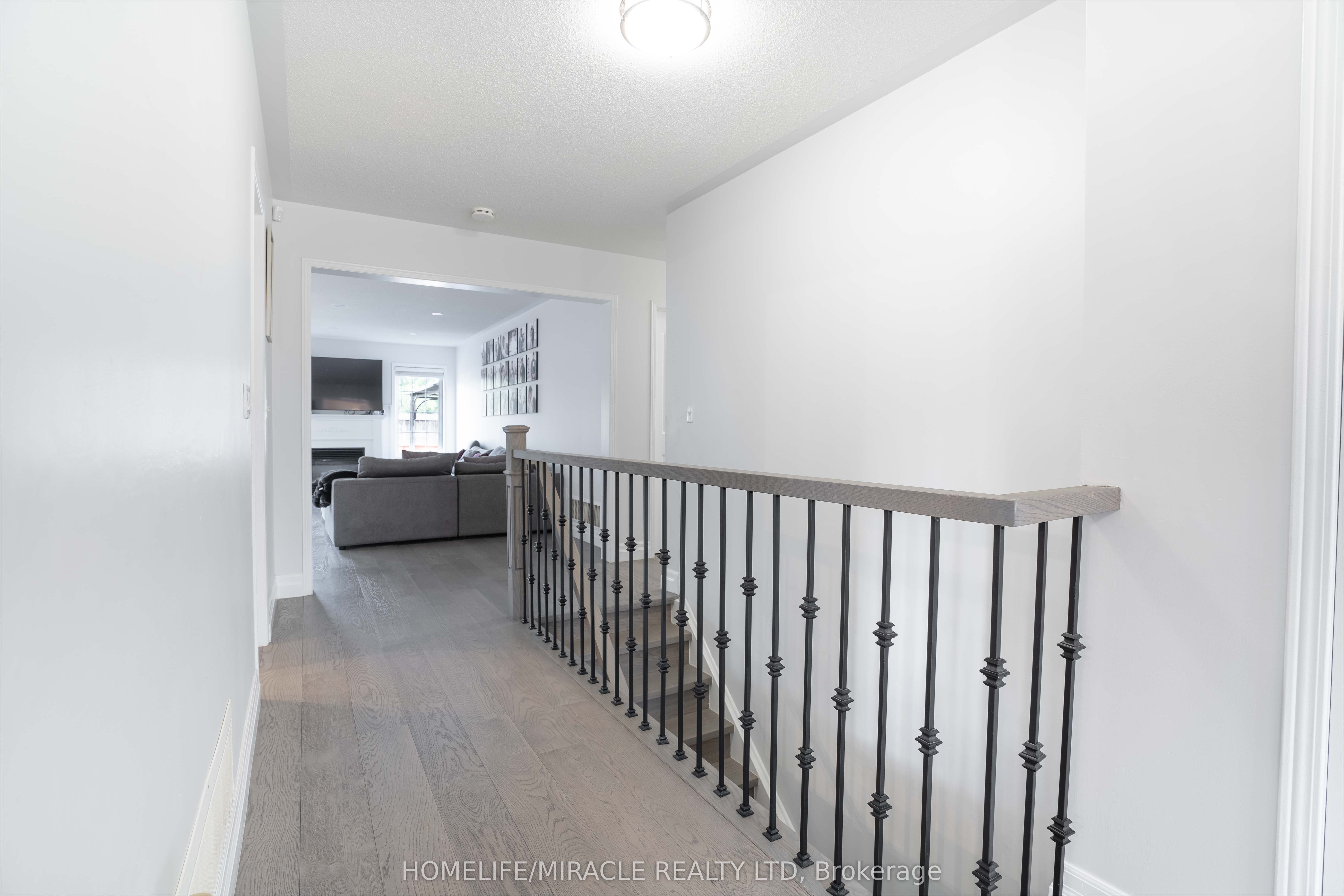 Photo 52 of 76 Jennings Drive N, Clarington, Bowmanville — HOMEH