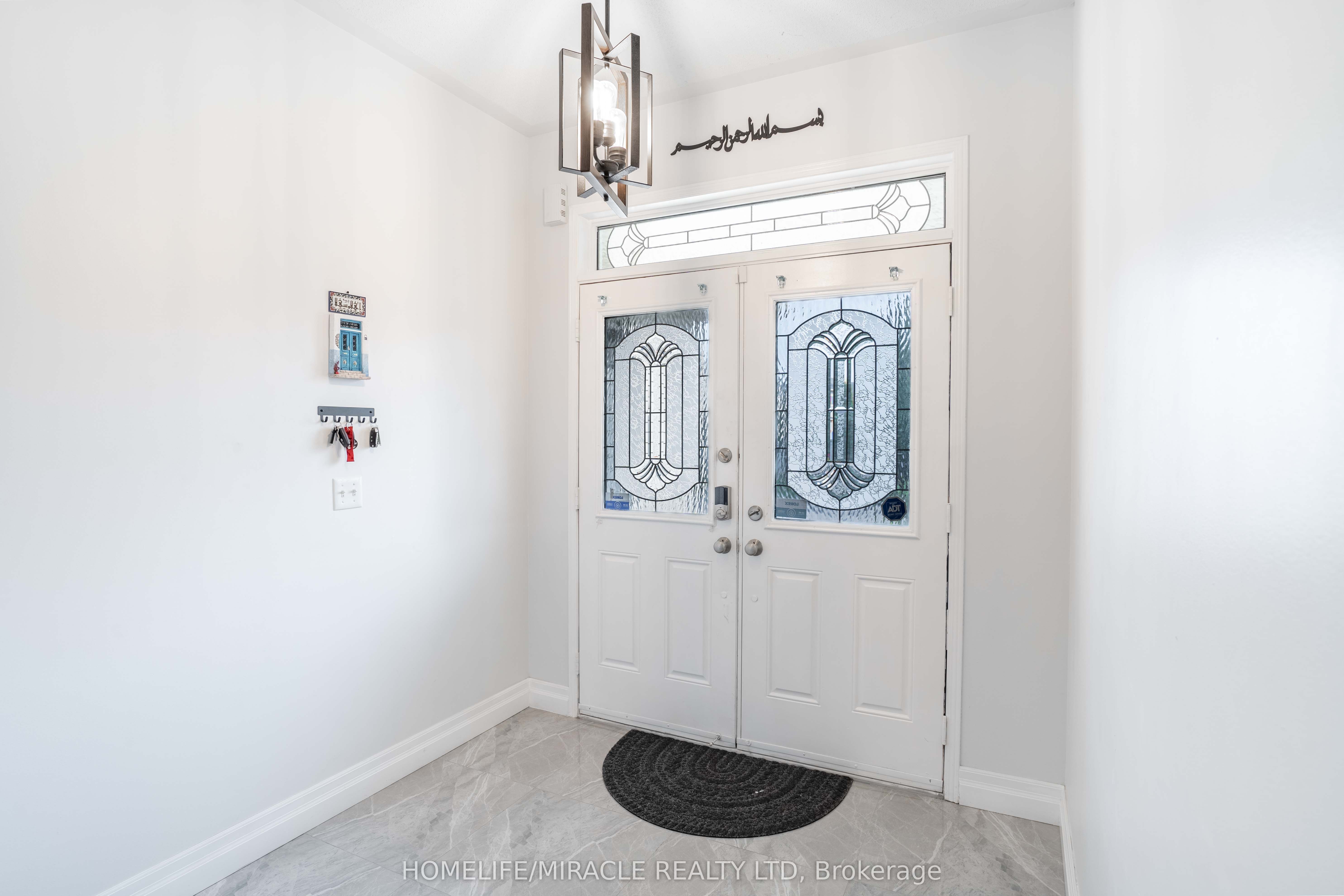 Photo 40 of 76 Jennings Drive N, Clarington, Bowmanville — HOMEH