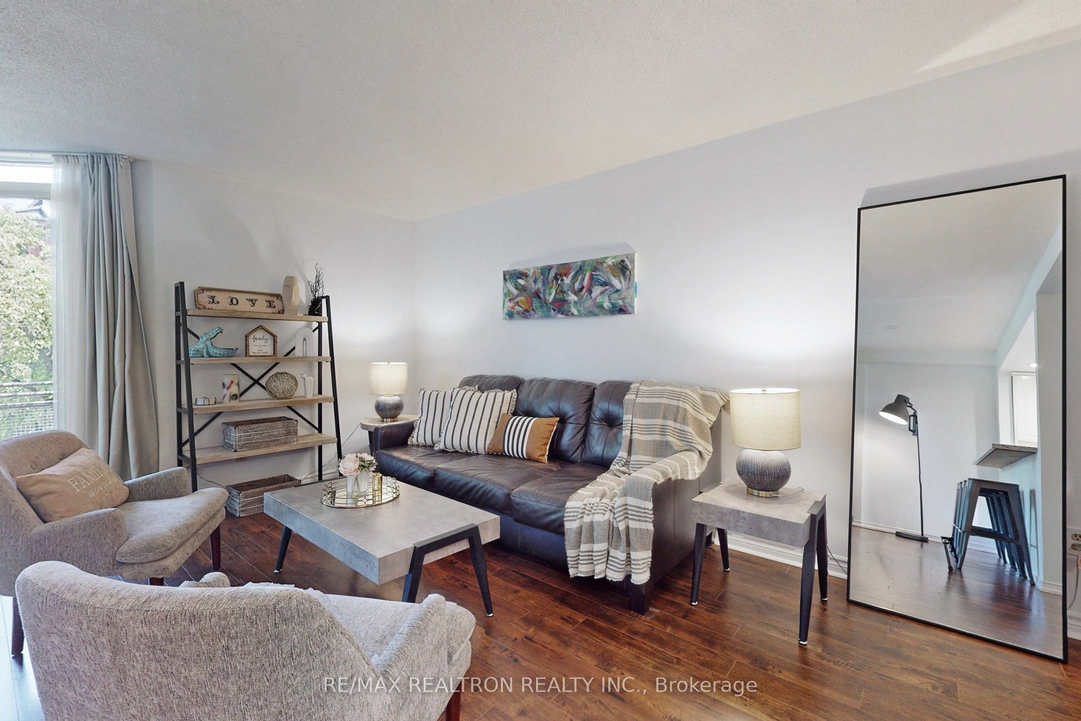 Photo 45 of Unit 4, 100 Arbors Lane, Vaughan, West Woodbridge — HOMEH