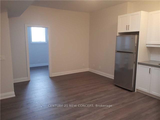 Photo 8 of Unit 3, 411 Danforth Avenue, Toronto, Danforth — HOMEH