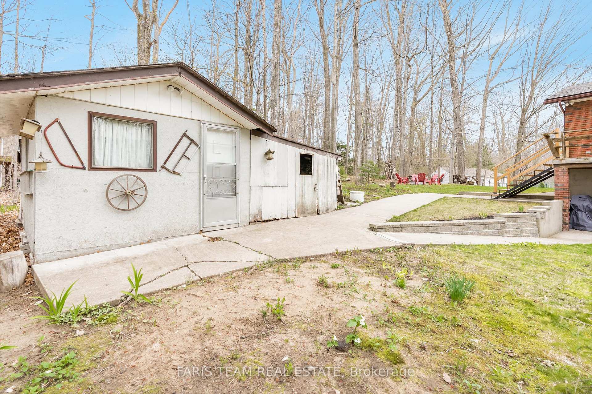 Photo 25 of 8 Celestine Court, Tiny, Rural Tiny — HOMEH
