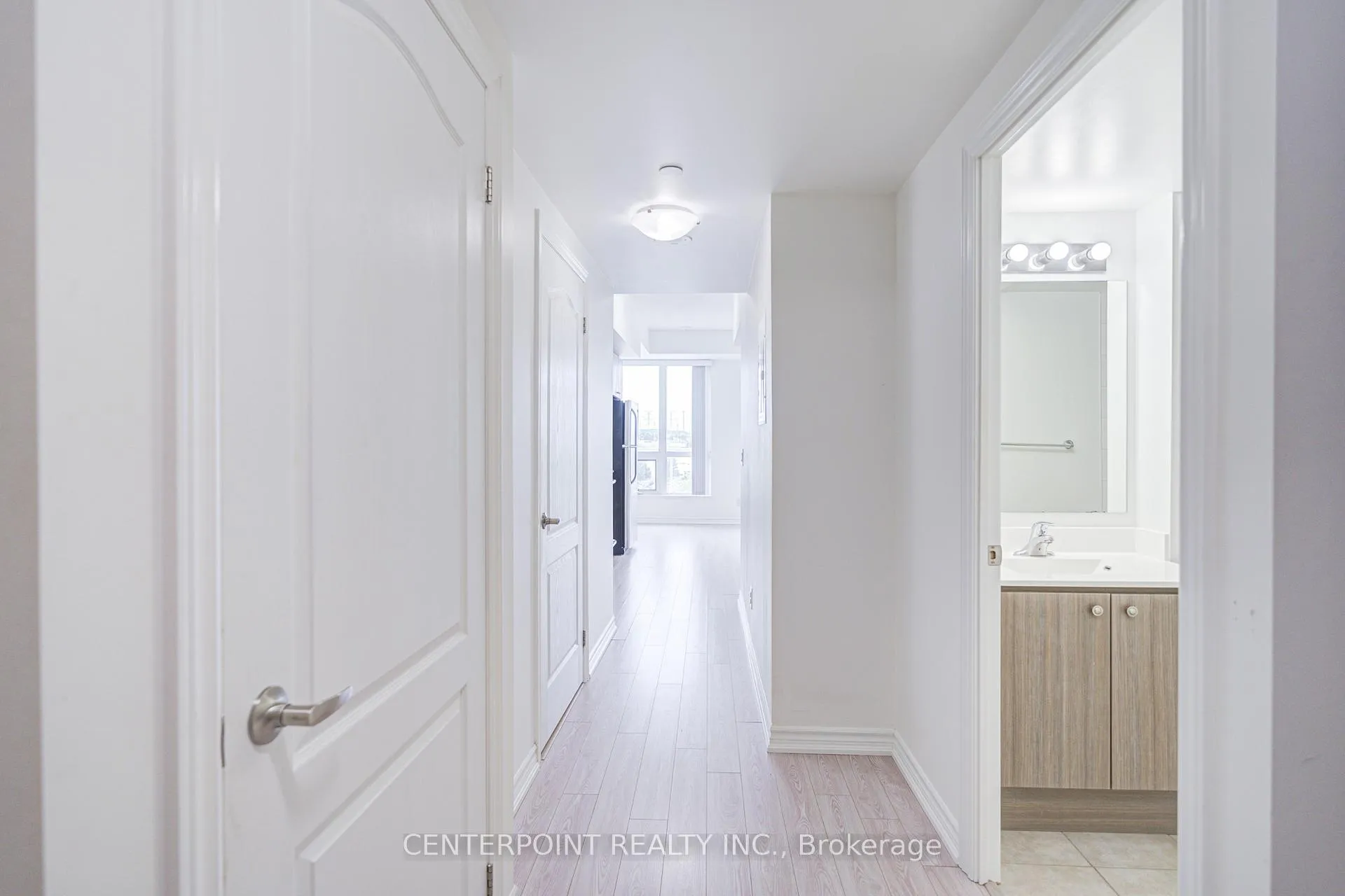 Photo 7 of Unit 309, 8323 Kennedy Road, Markham, Village Green-South Unionville — HOMEH