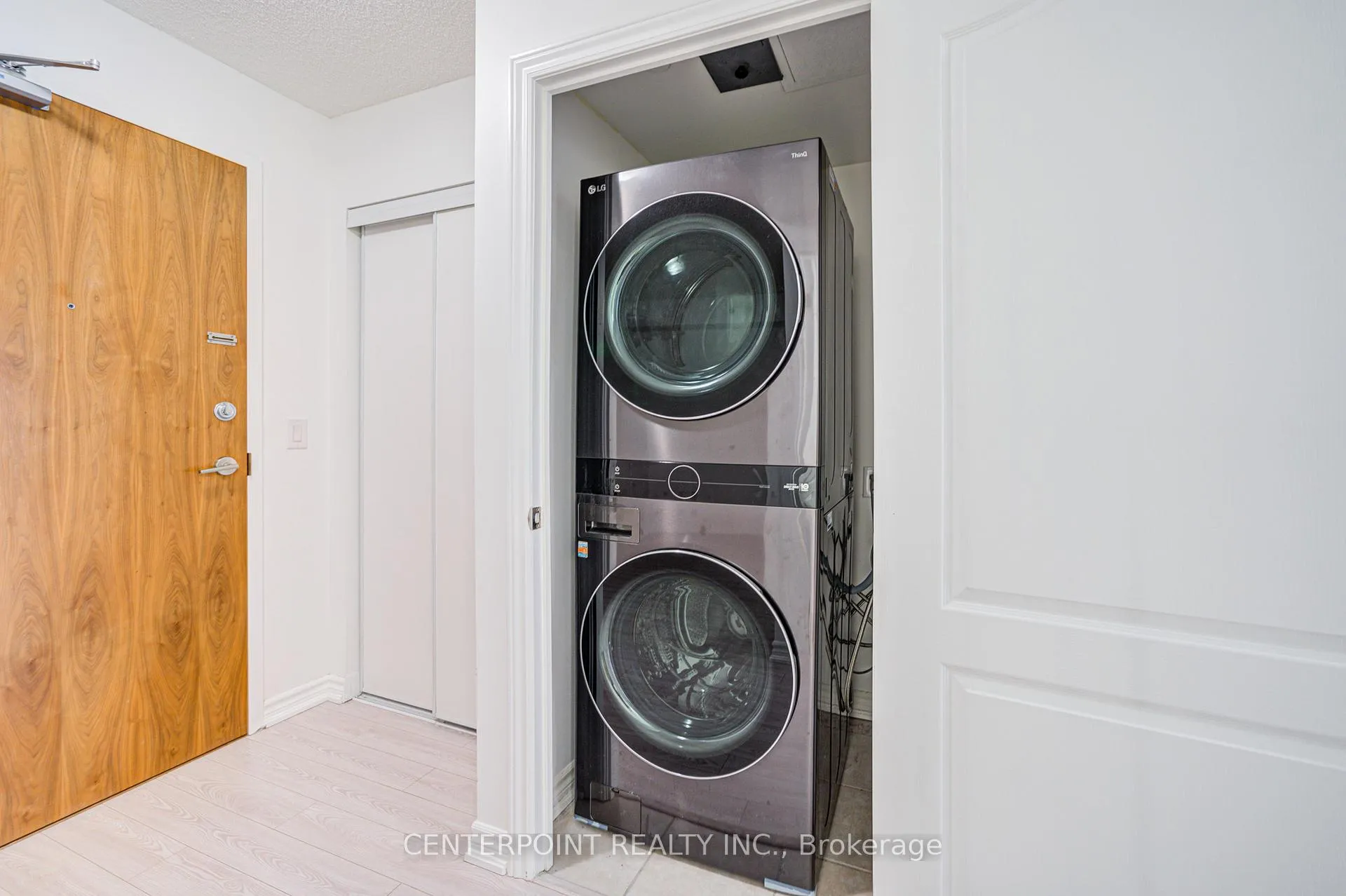 Photo 12 of Unit 309, 8323 Kennedy Road, Markham, Village Green-South Unionville — HOMEH