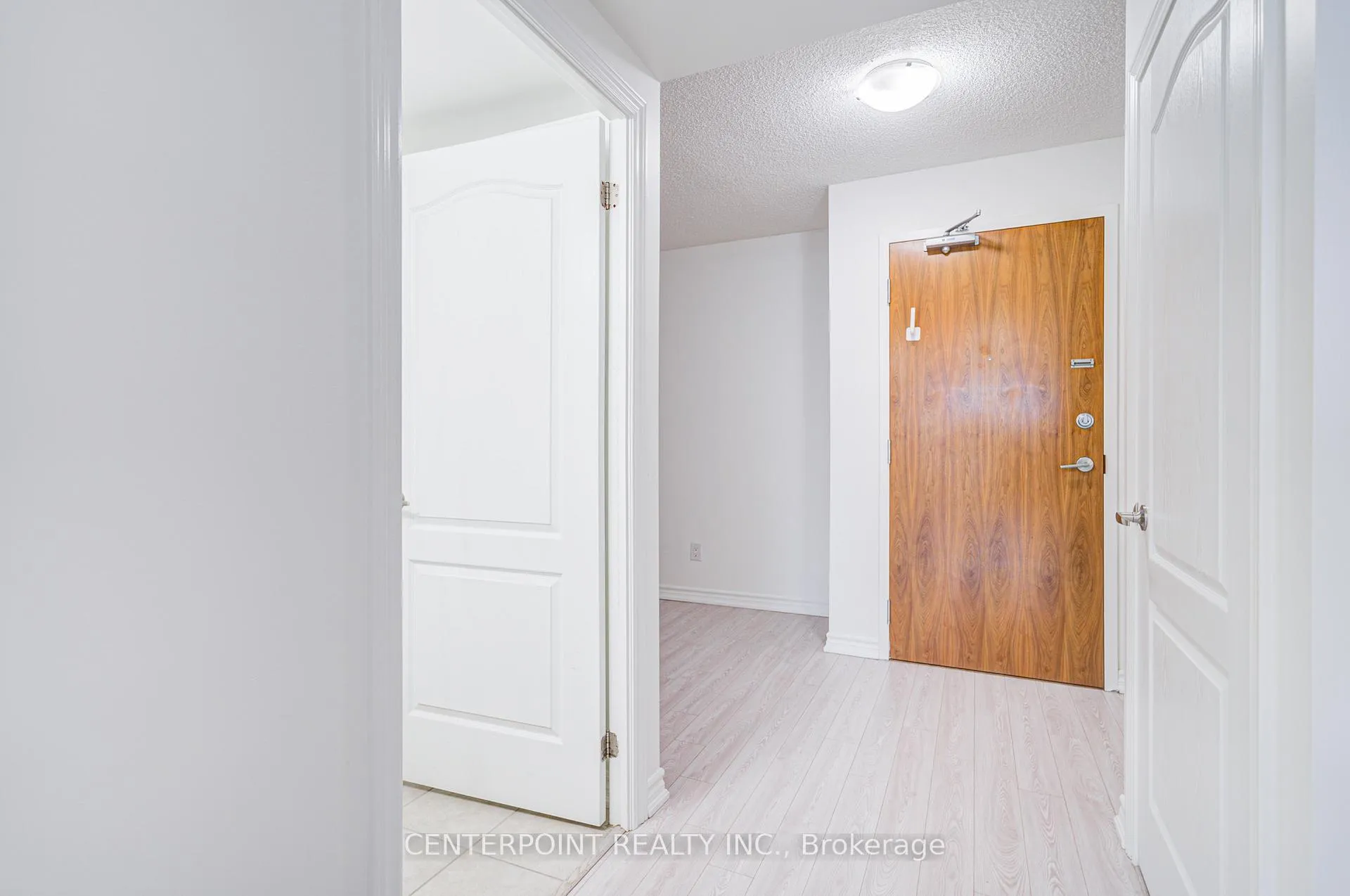 Photo 15 of Unit 309, 8323 Kennedy Road, Markham, Village Green-South Unionville — HOMEH