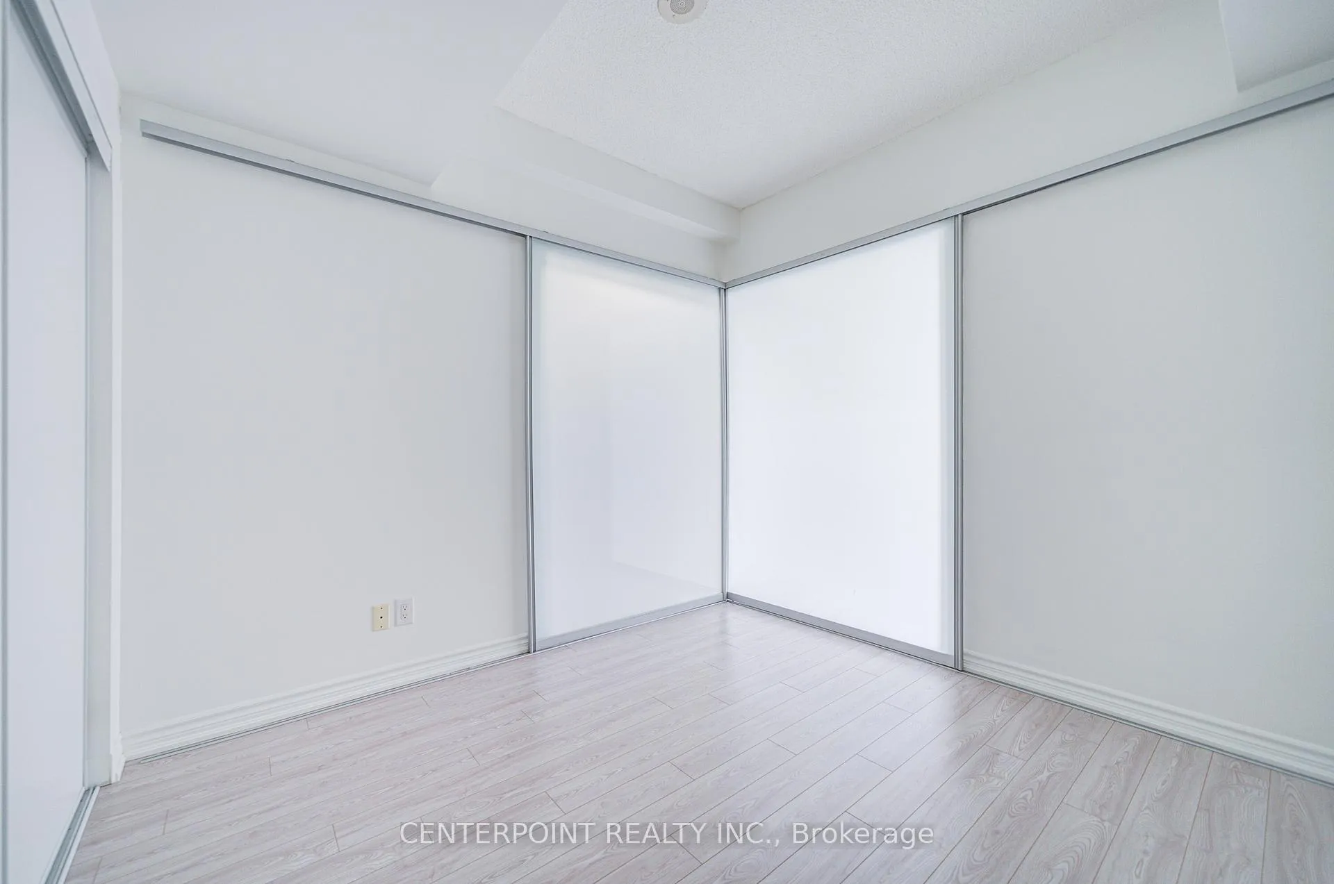 Photo 29 of Unit 309, 8323 Kennedy Road, Markham, Village Green-South Unionville — HOMEH