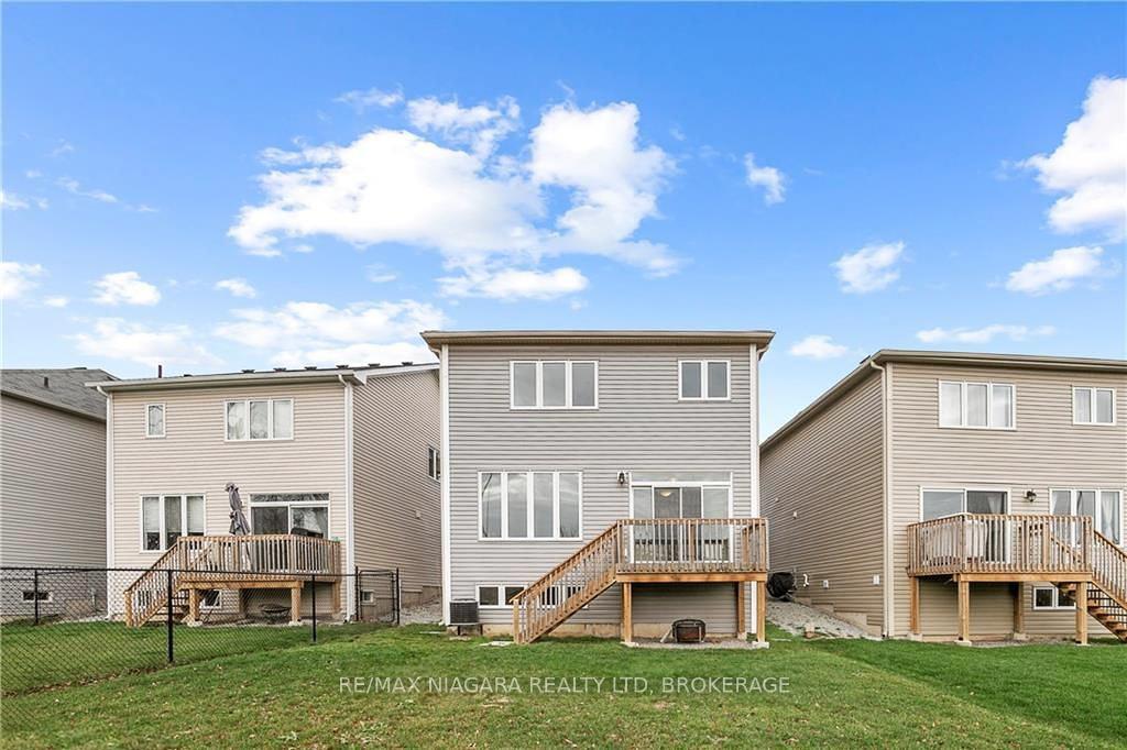 Photo 16 of 224 Esther Crescent, Thorold, Hurricane/Merrittville — HOMEH