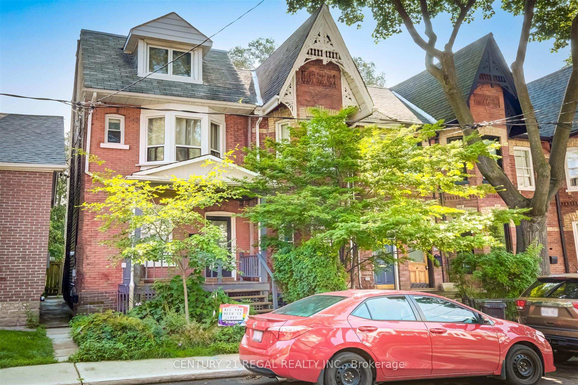 Front of 213 Boulton Avenue