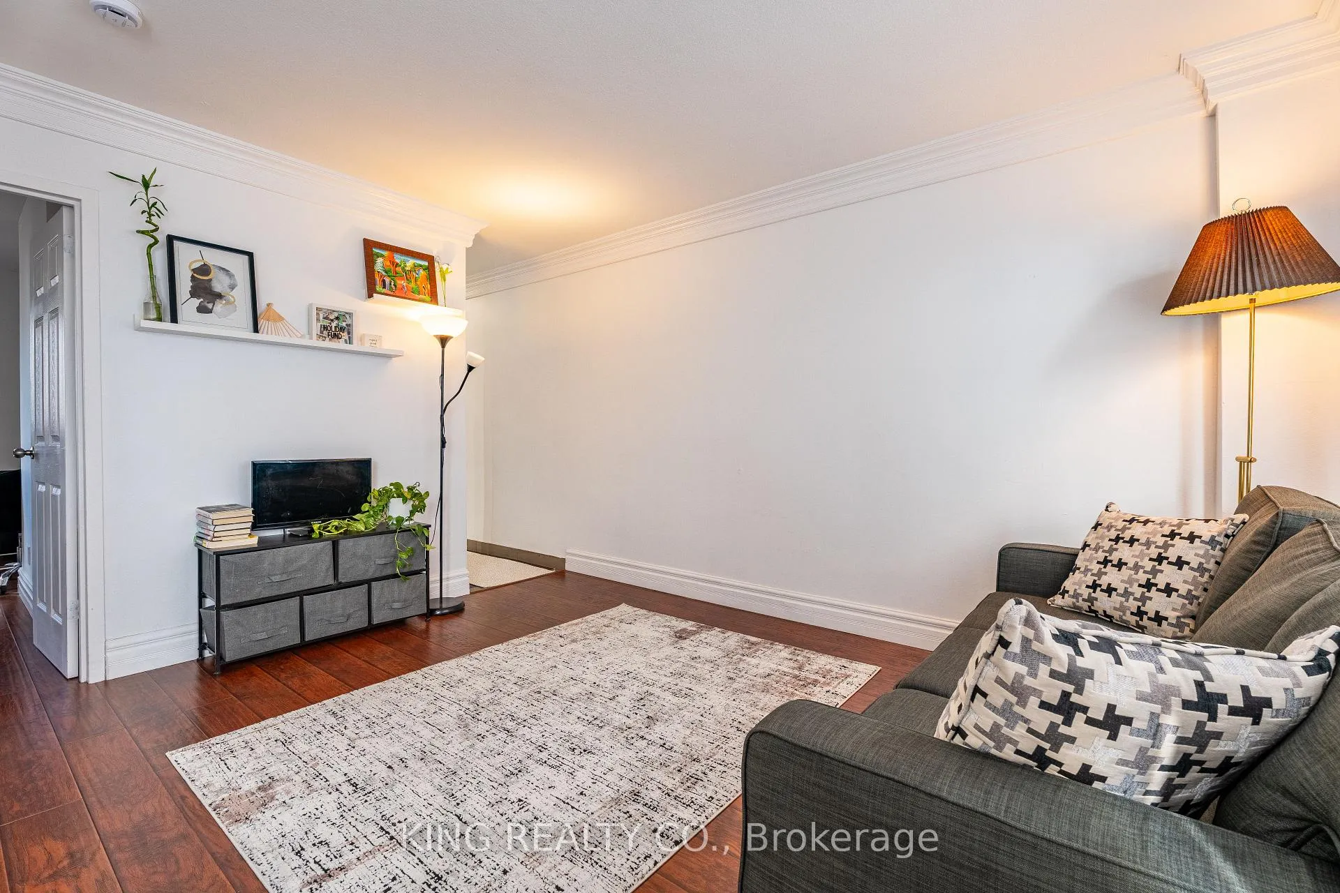 Photo 2 of Unit 706, 141 Catharine Street S, Hamilton, Corktown — HOMEH