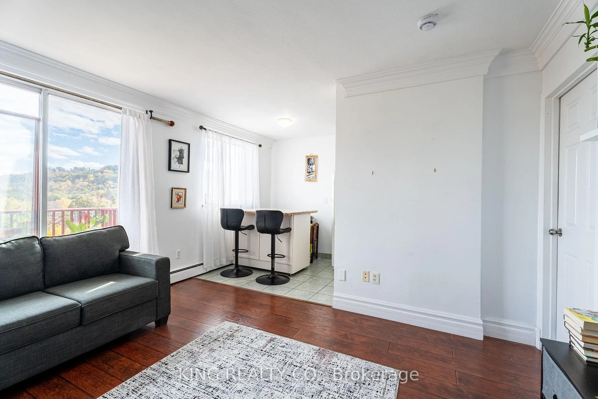 Photo 11 of Unit 706, 141 Catharine Street S, Hamilton, Corktown — HOMEH