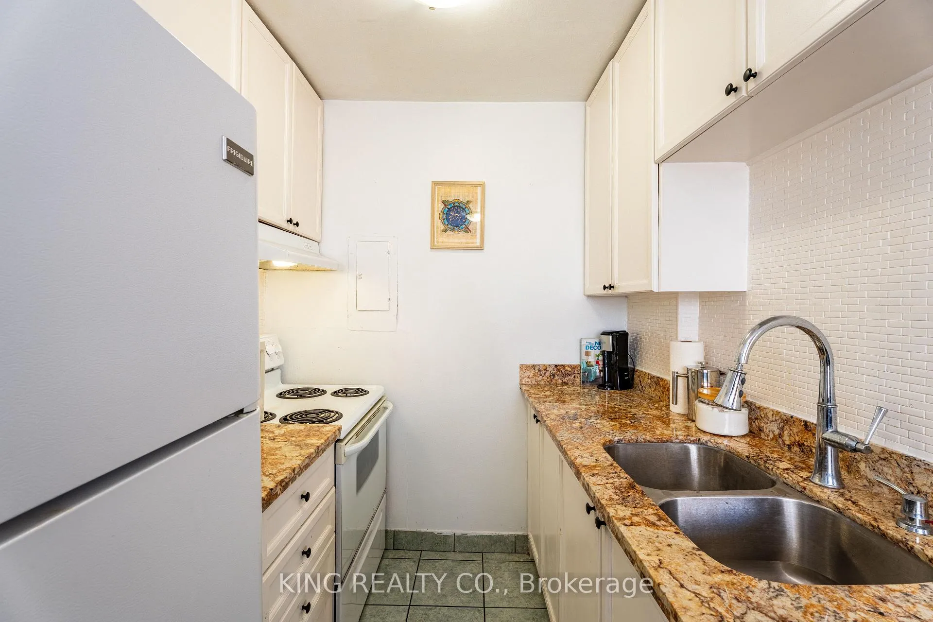 Photo 14 of Unit 706, 141 Catharine Street S, Hamilton, Corktown — HOMEH
