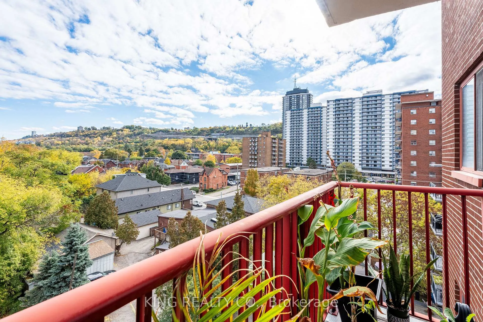 Photo 24 of Unit 706, 141 Catharine Street S, Hamilton, Corktown — HOMEH