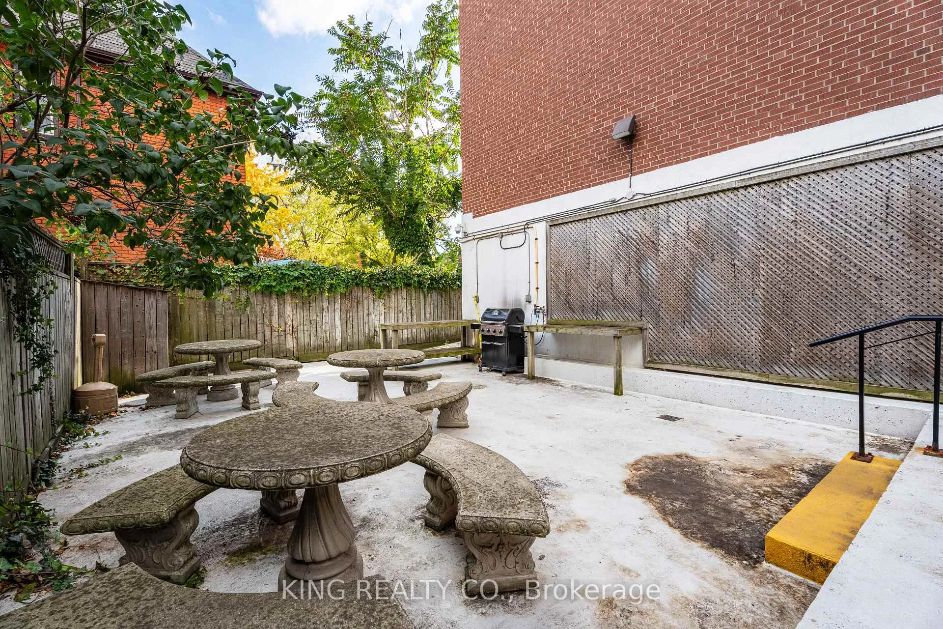 Photo 30 of Unit 706, 141 Catharine Street S, Hamilton, Corktown — HOMEH