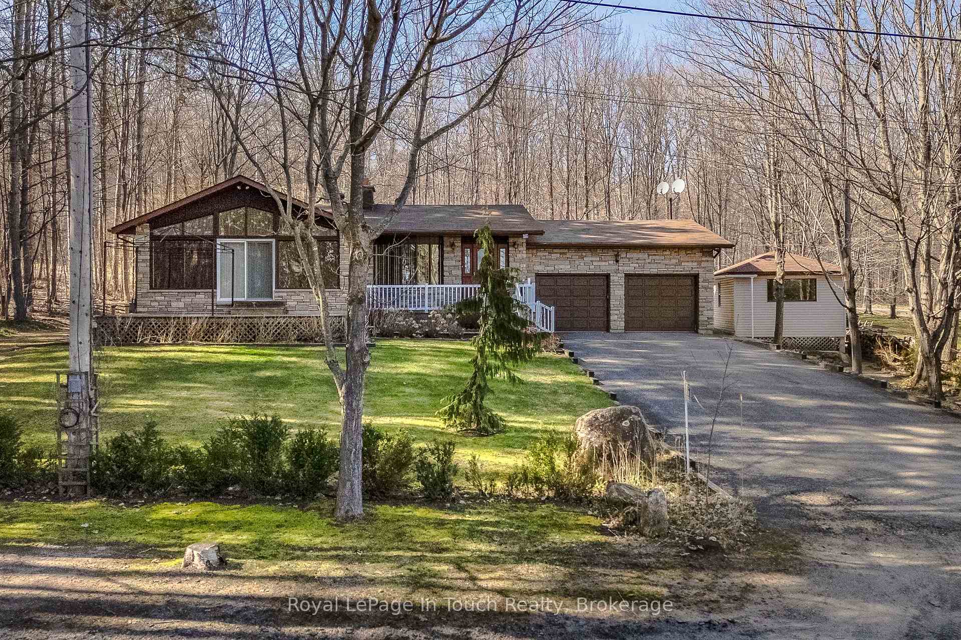 Photo 1 of 61 Beaufort Crescent, Tiny, Rural Tiny — HOMEH