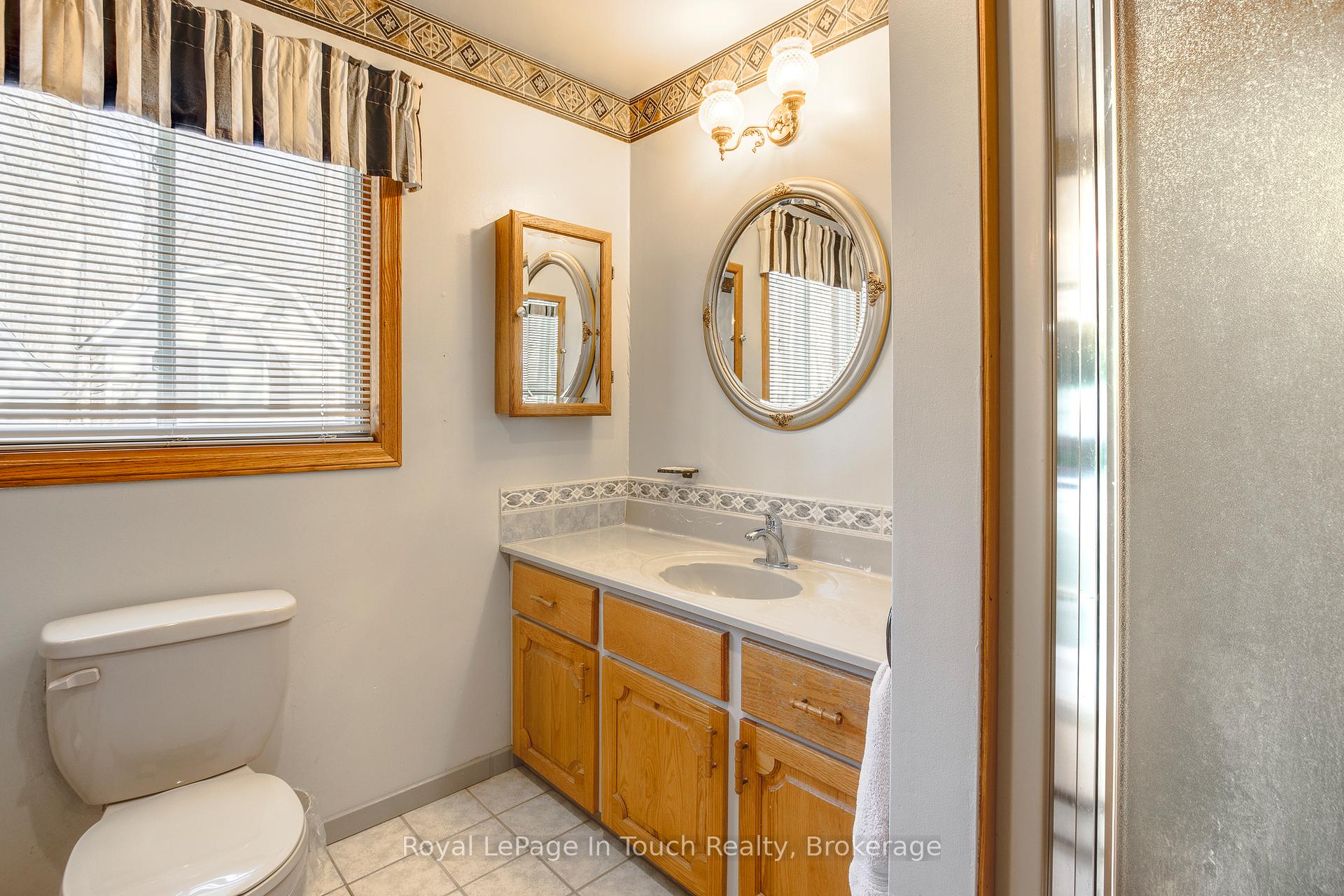 Photo 17 of 61 Beaufort Crescent, Tiny, Rural Tiny — HOMEH