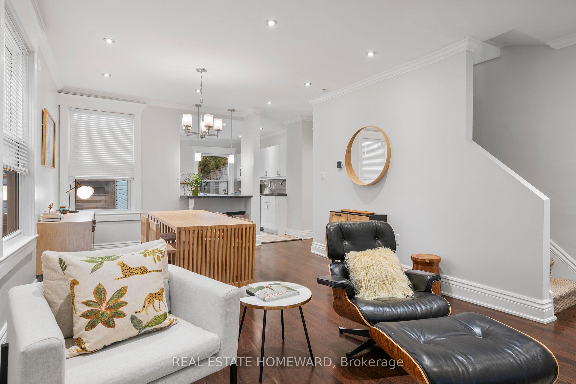 Photo 7 of 122 Barker Avenue, Toronto, Danforth Village-East York — HOMEH