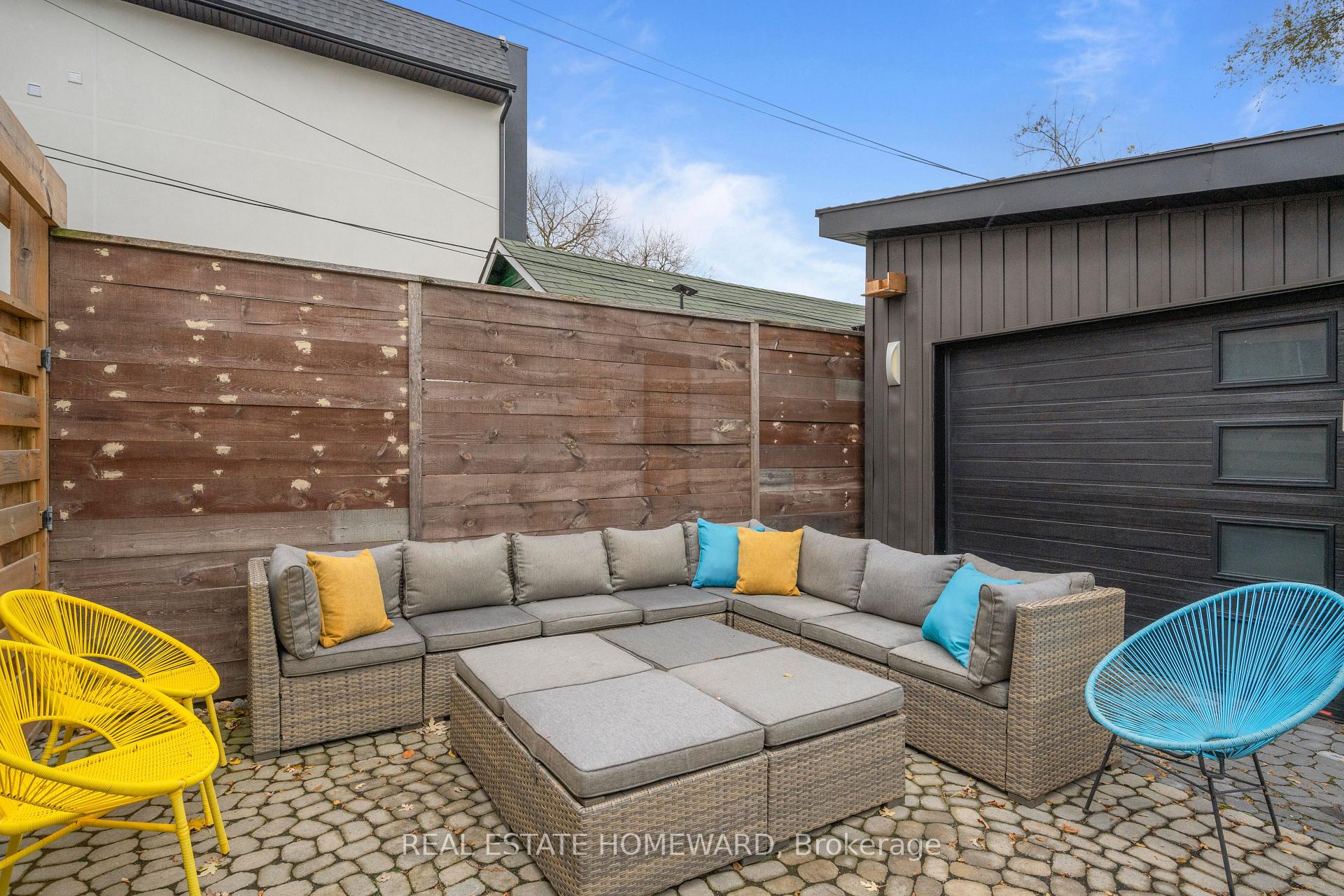 Photo 17 of 122 Barker Avenue, Toronto, Danforth Village-East York — HOMEH