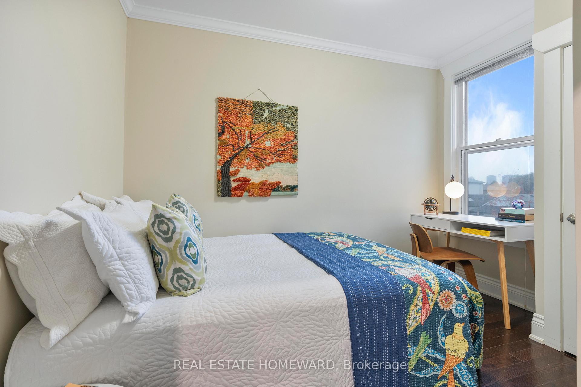 Photo 23 of 122 Barker Avenue, Toronto, Danforth Village-East York — HOMEH