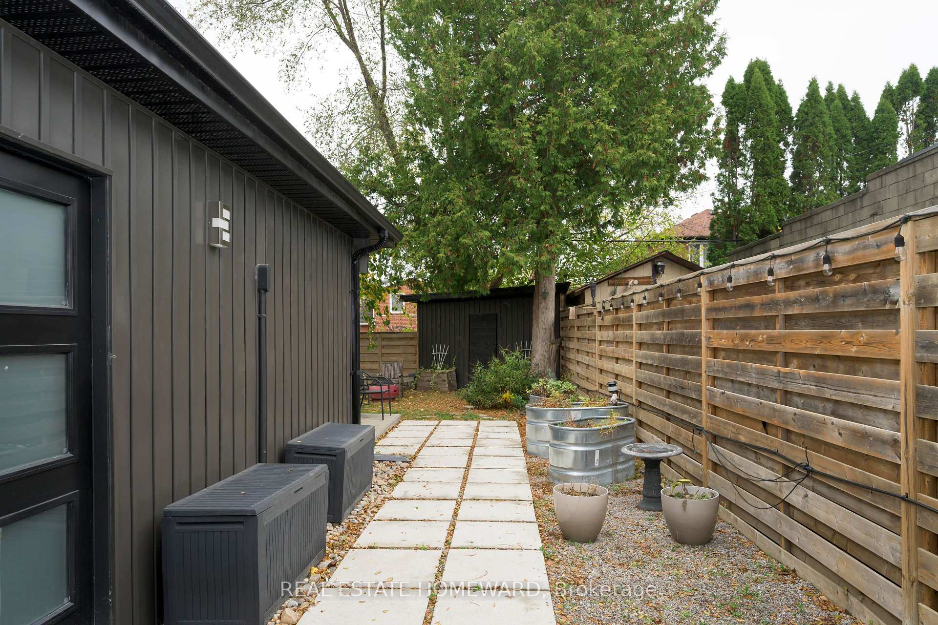 Photo 34 of 122 Barker Avenue, Toronto, Danforth Village-East York — HOMEH