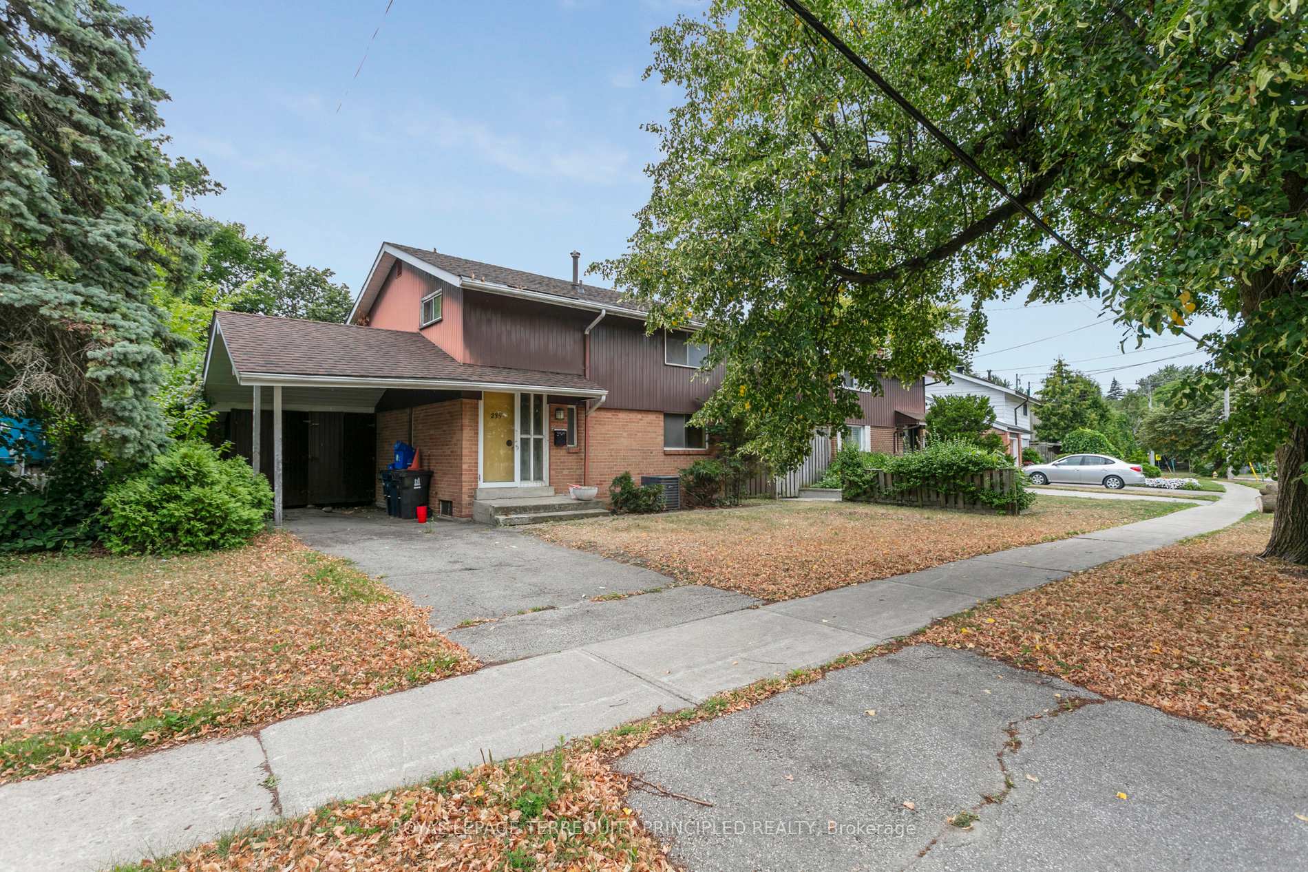 Photo 2 of 235 Birkdale Road, Scarborough, Bendale — HOMEH